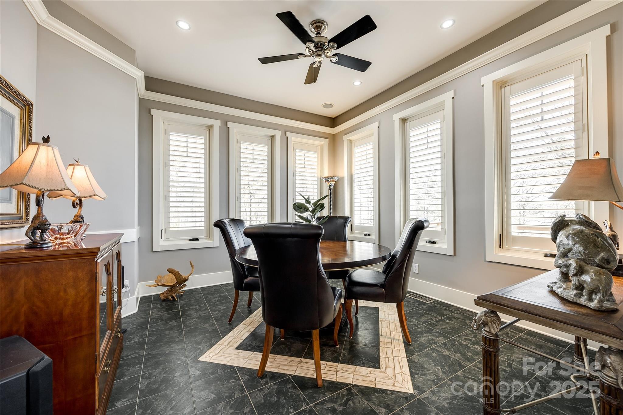 Wildlife Bay - Residential