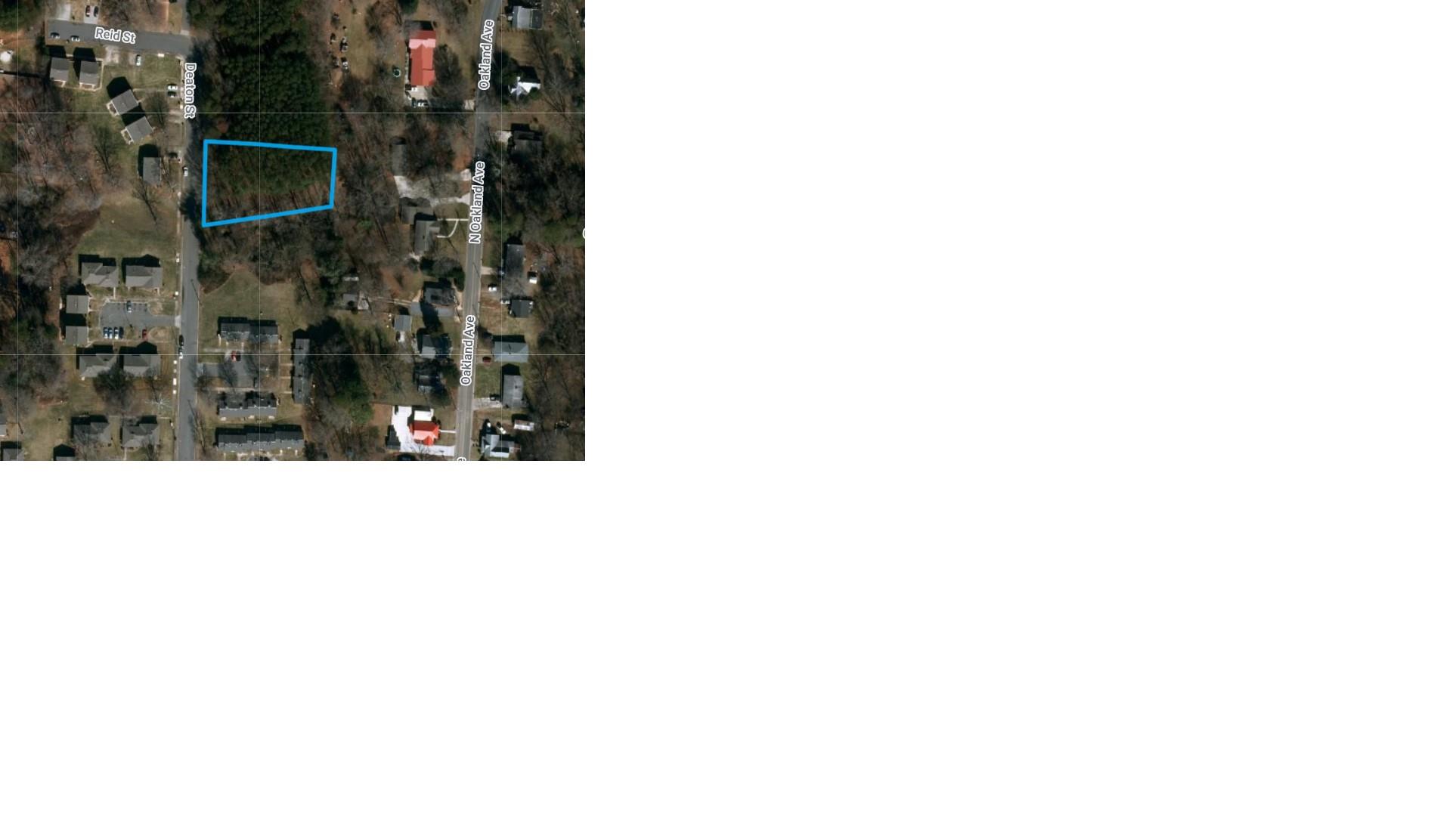 **MULTIPLE OFFERS RECEIVED. ASKING FOR HIGHEST AND BEST BY 6PM ON MONDAY MARCH 11TH*** GREAT INFILL LOT WITH A TREMENDOUS AMOUNT OF POTENTIAL.