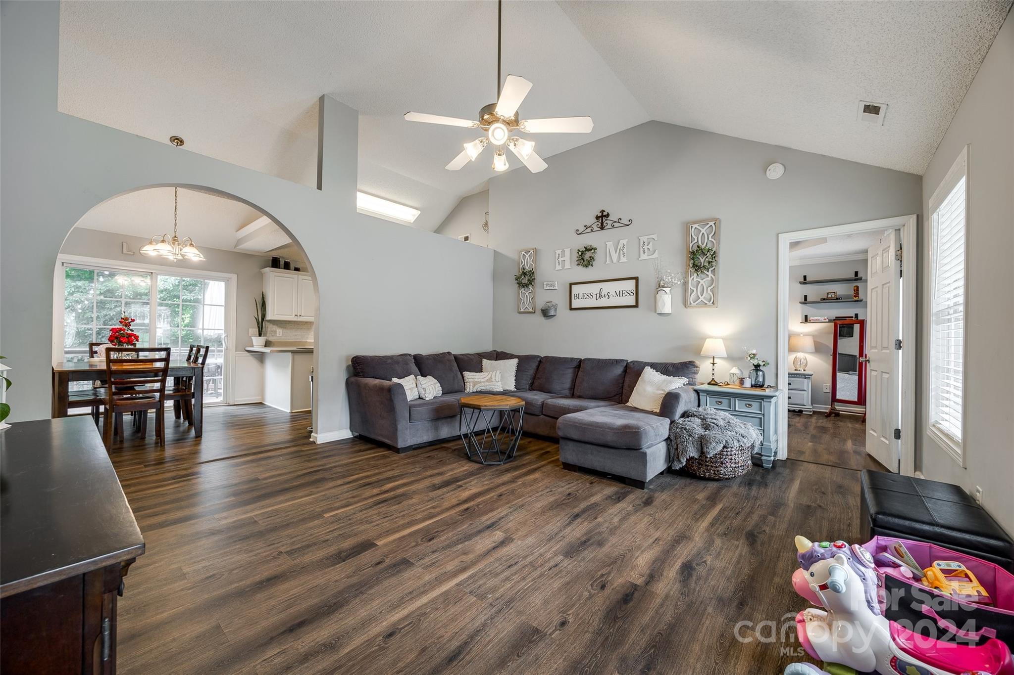 Avery Lake - Residential