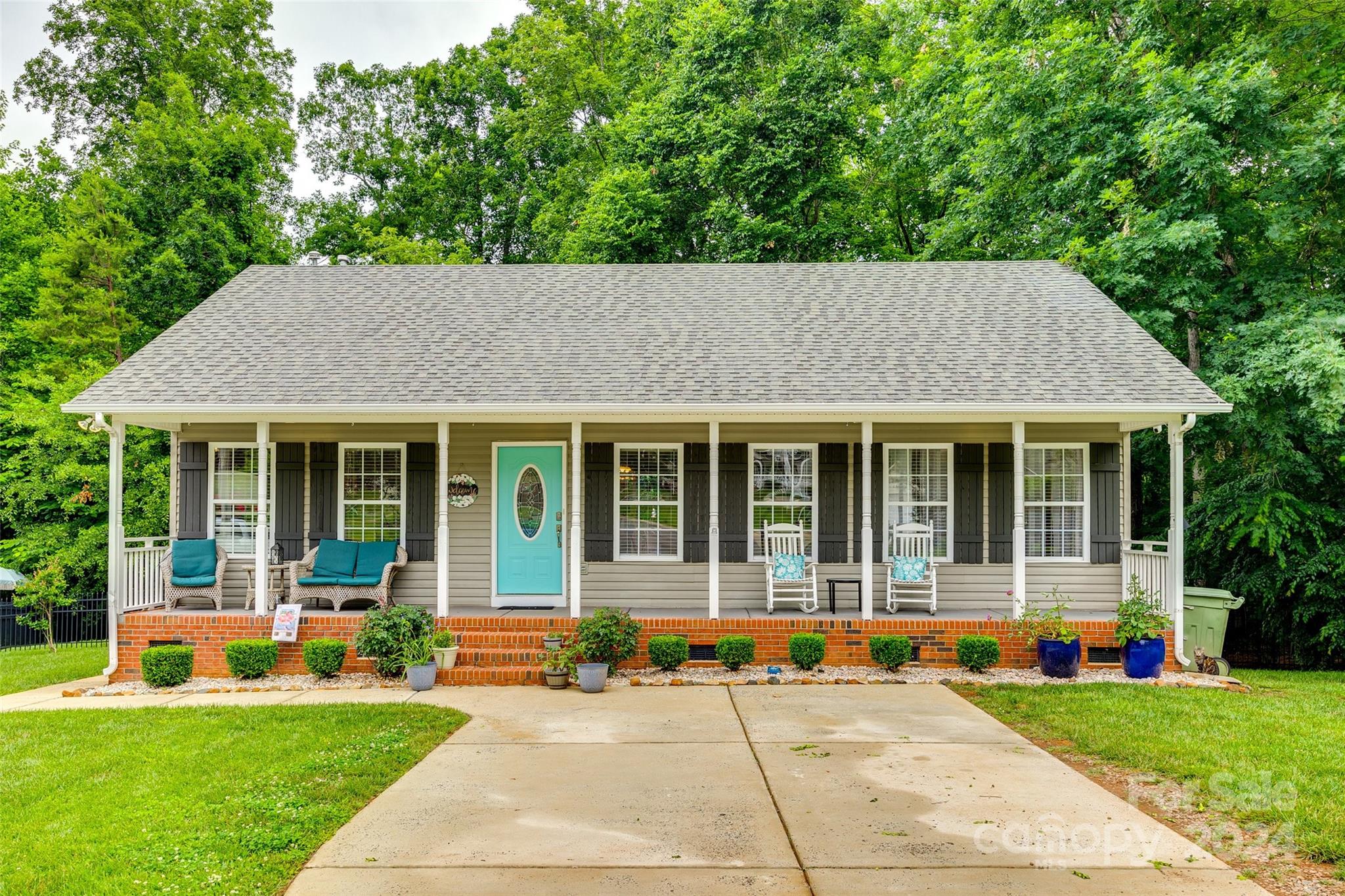 Avery Lake - Residential