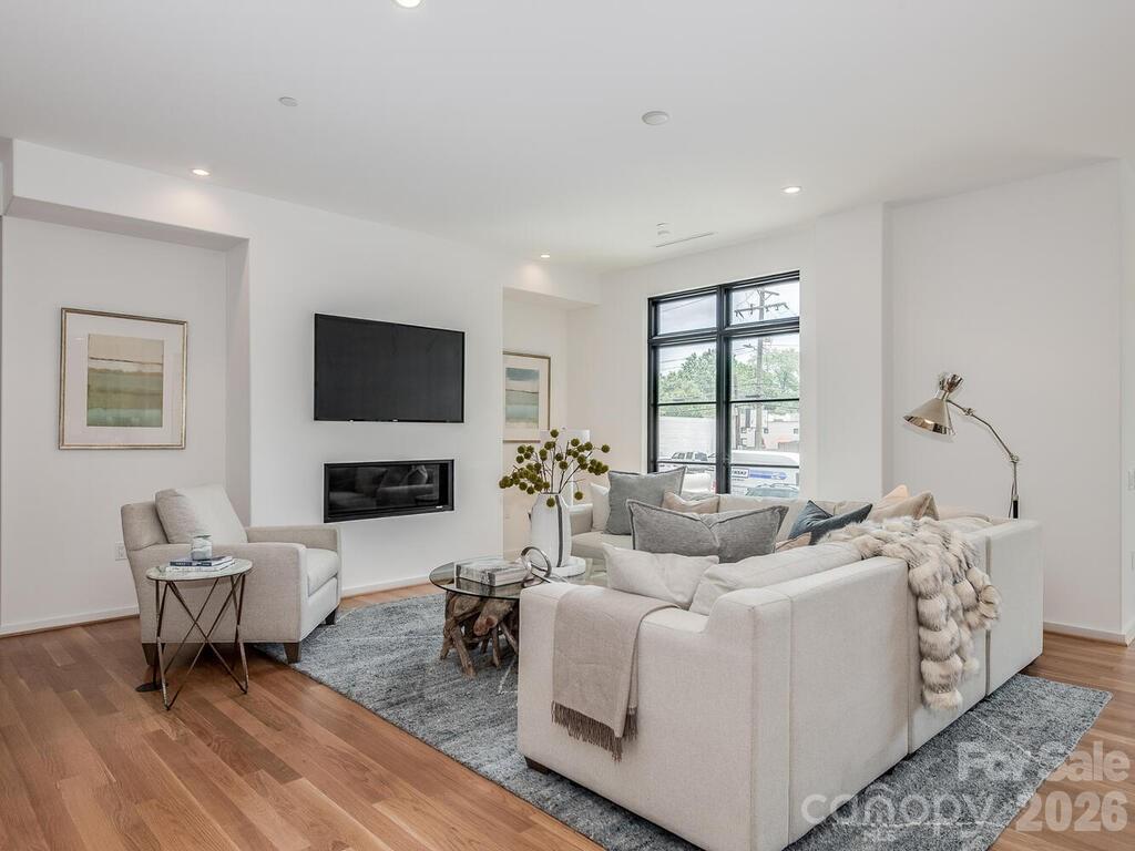 Myers Park - Residential