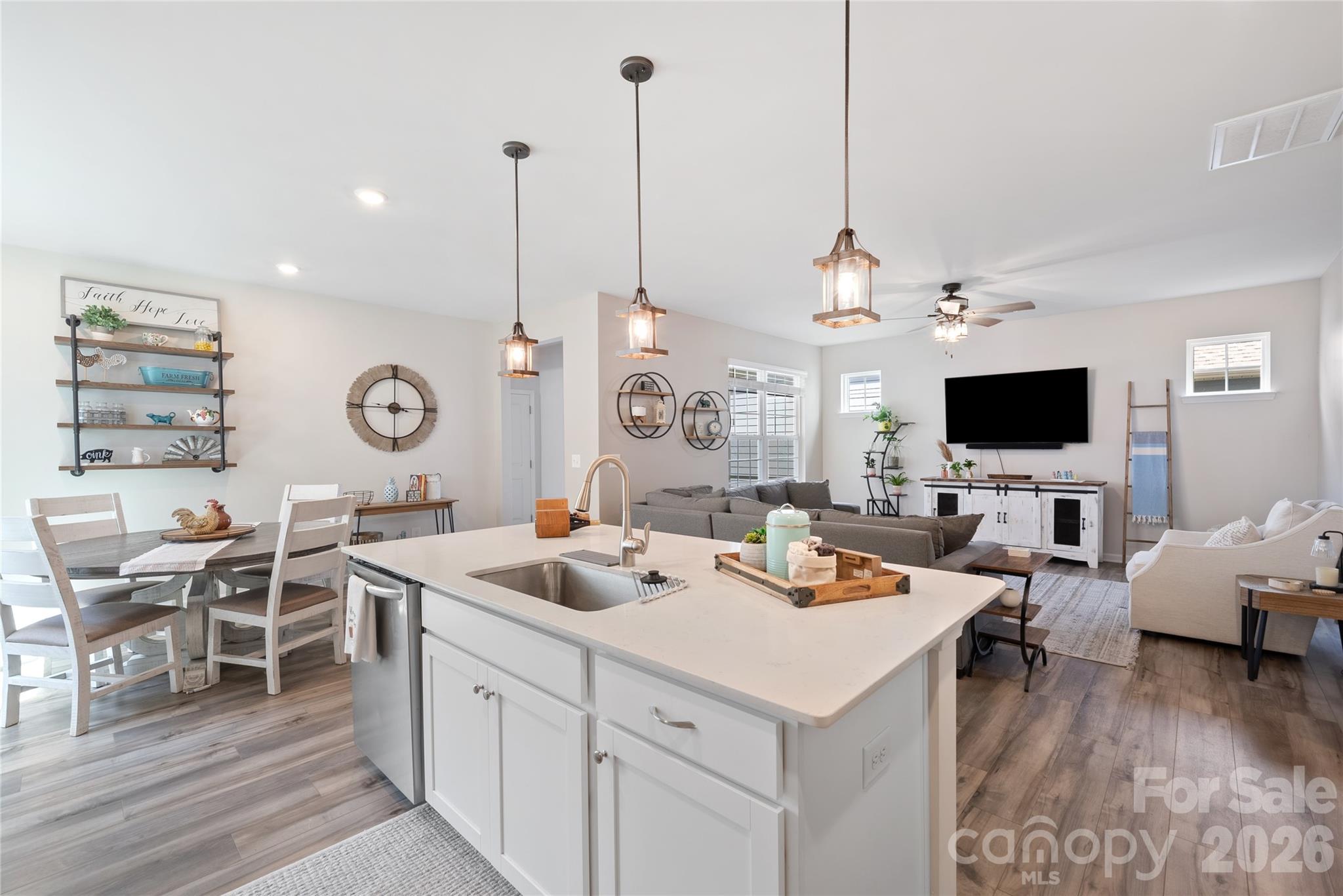 Elizabeth - Residential