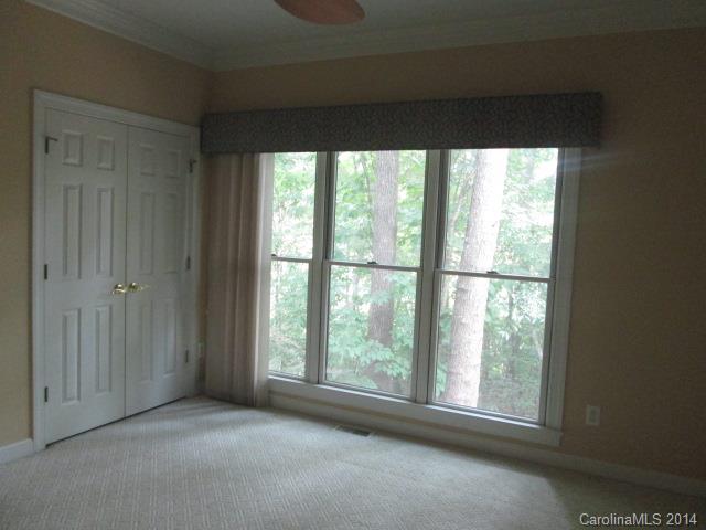 River Hills - Residential Lease