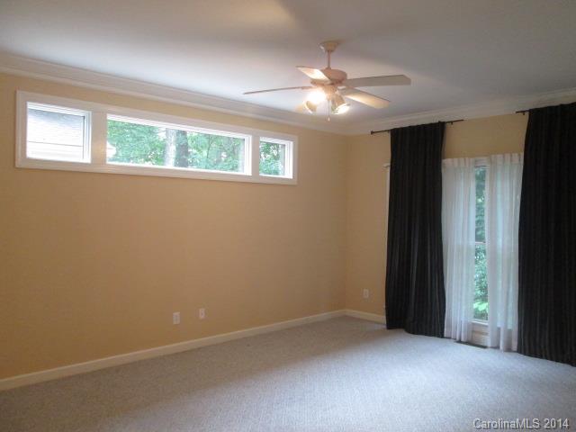 River Hills - Residential Lease