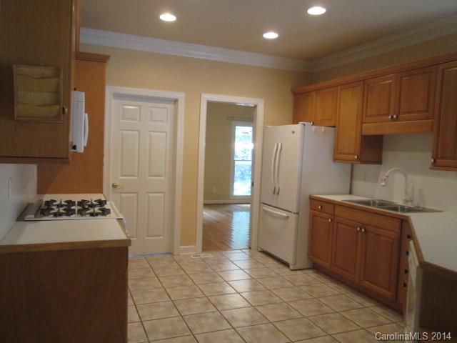 River Hills - Residential Lease