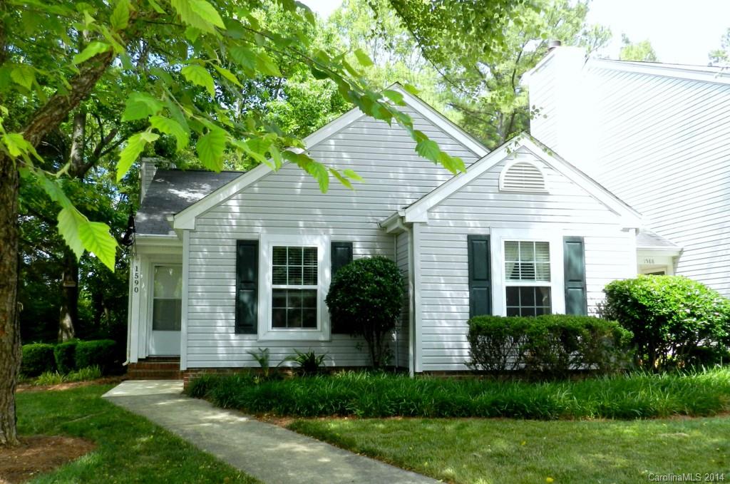 Hunters Chase - Residential
