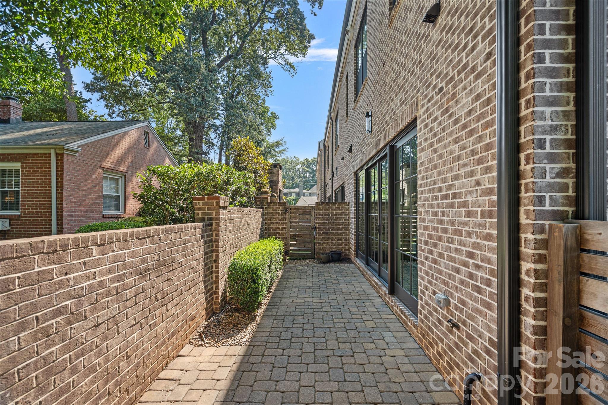 Myers Park - Residential