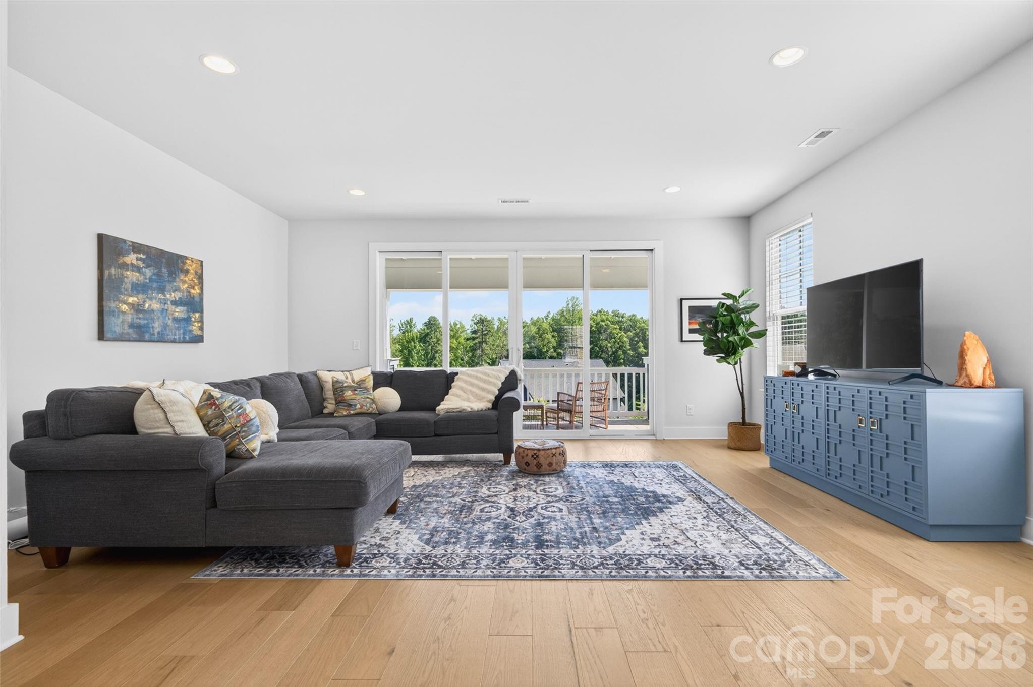 Davidson Walk - Residential