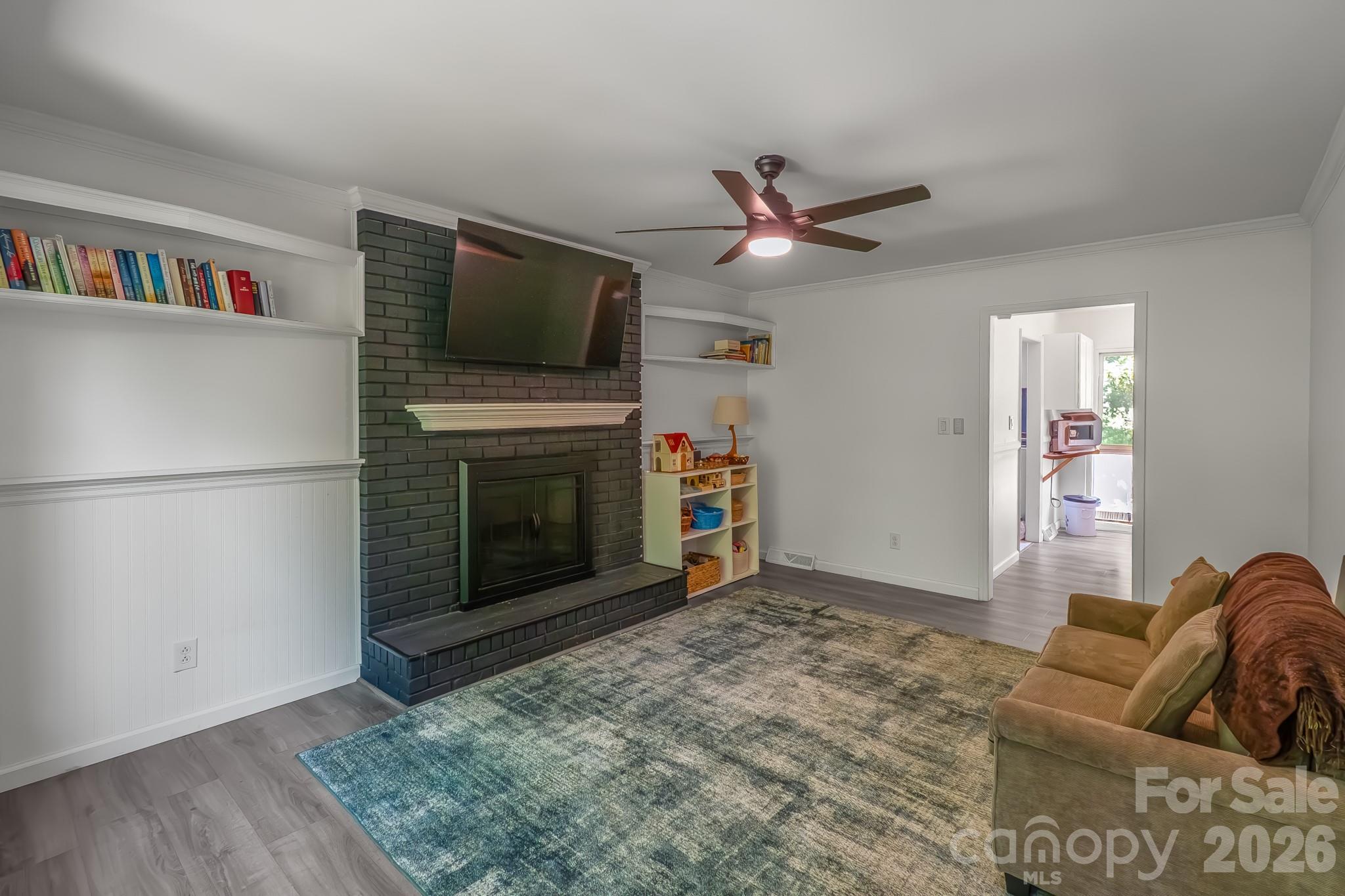 Quail Hollow Park - Residential