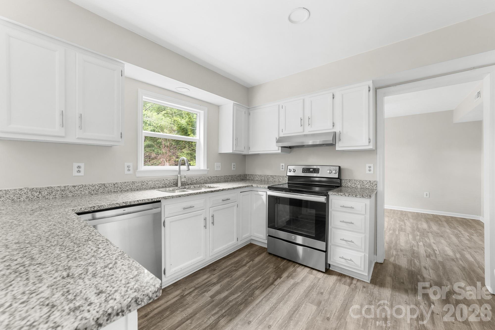 Settlers Landing - Residential