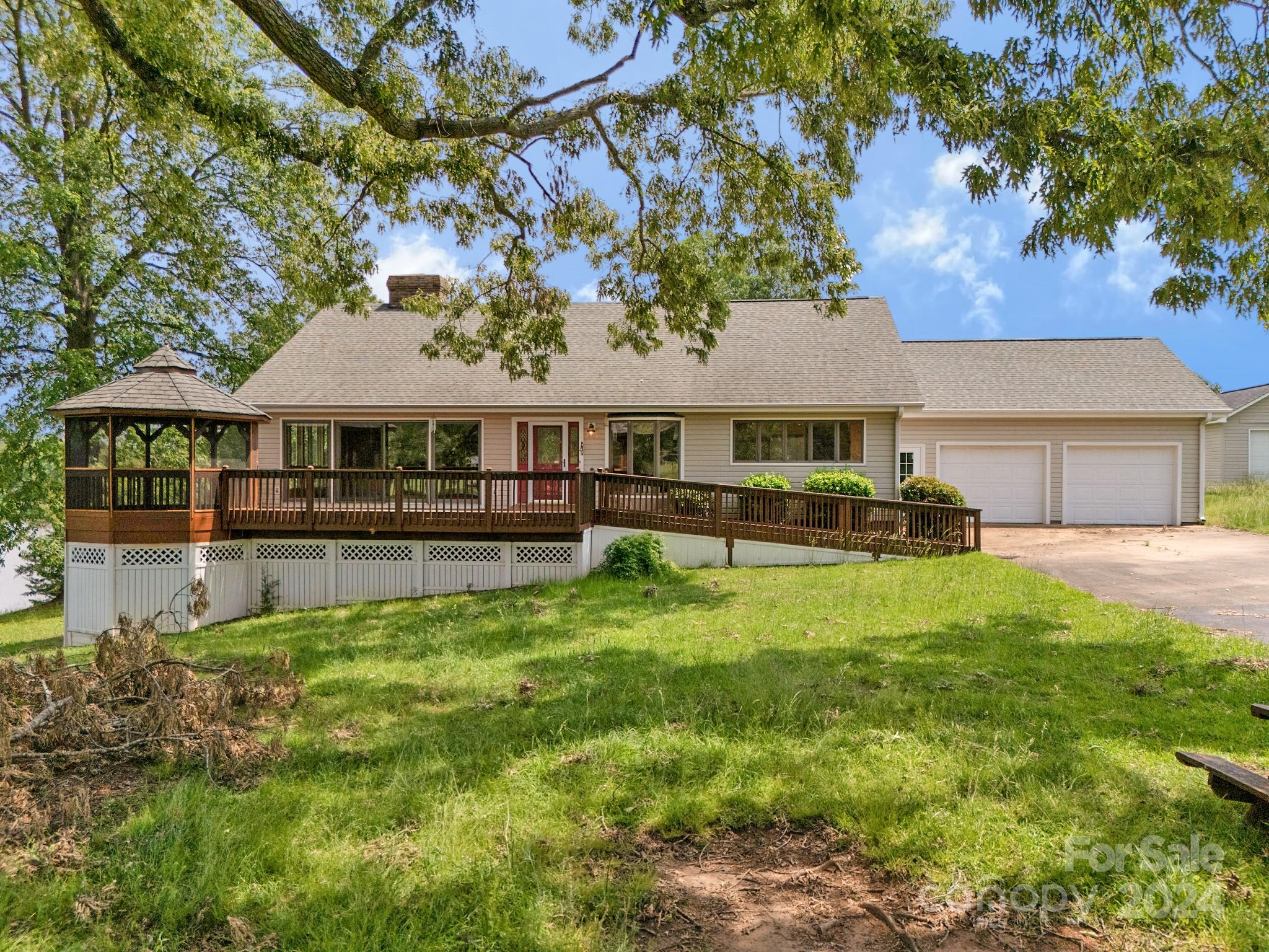 Eastview Oaks - Residential