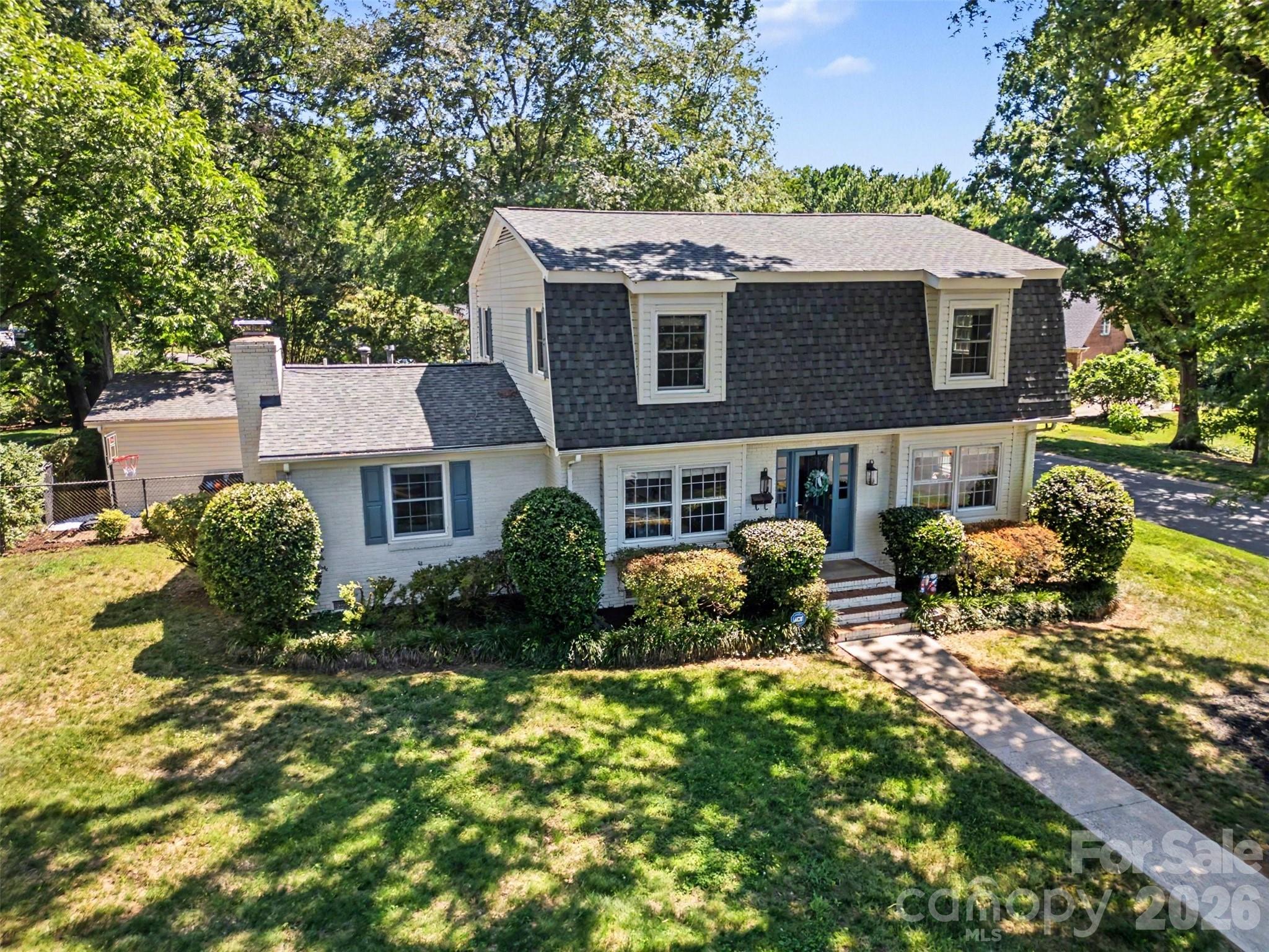 Beverly Woods - Residential