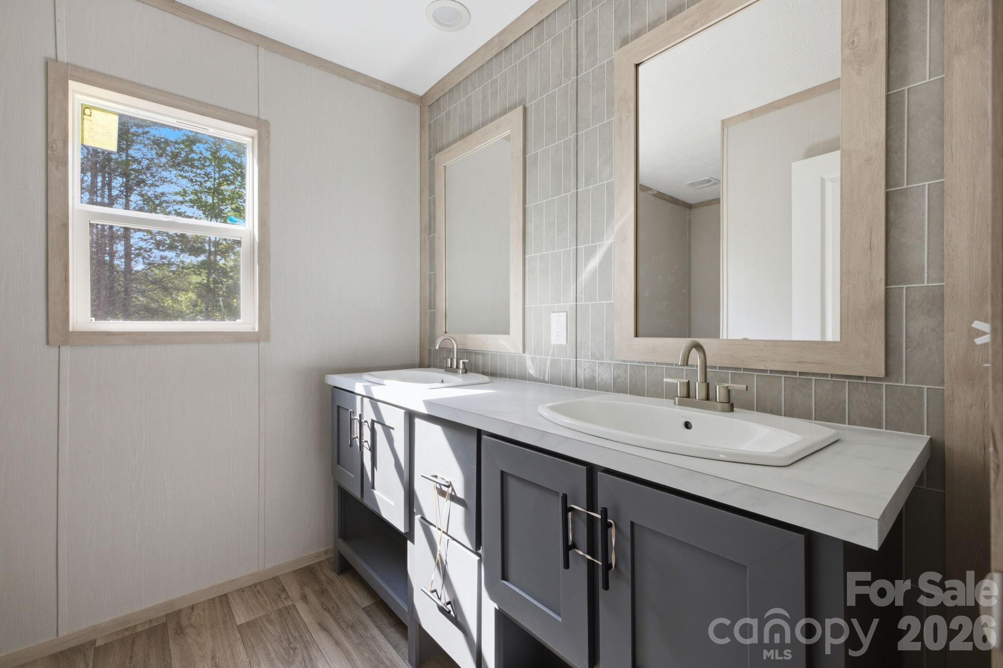 Kaylas Ridge - Residential