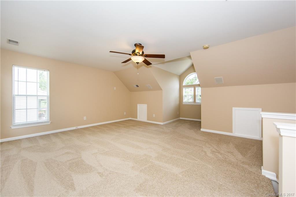 Autumn Cove at Lake Wylie - Residential