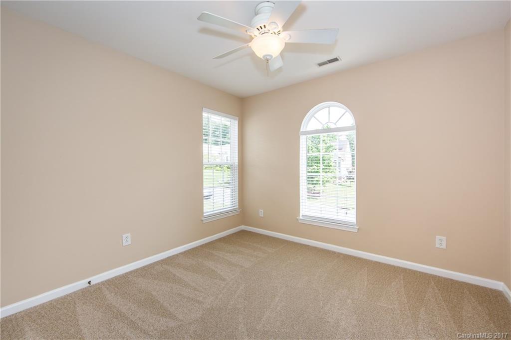 Autumn Cove at Lake Wylie - Residential