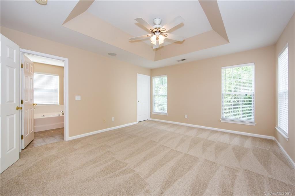 Autumn Cove at Lake Wylie - Residential