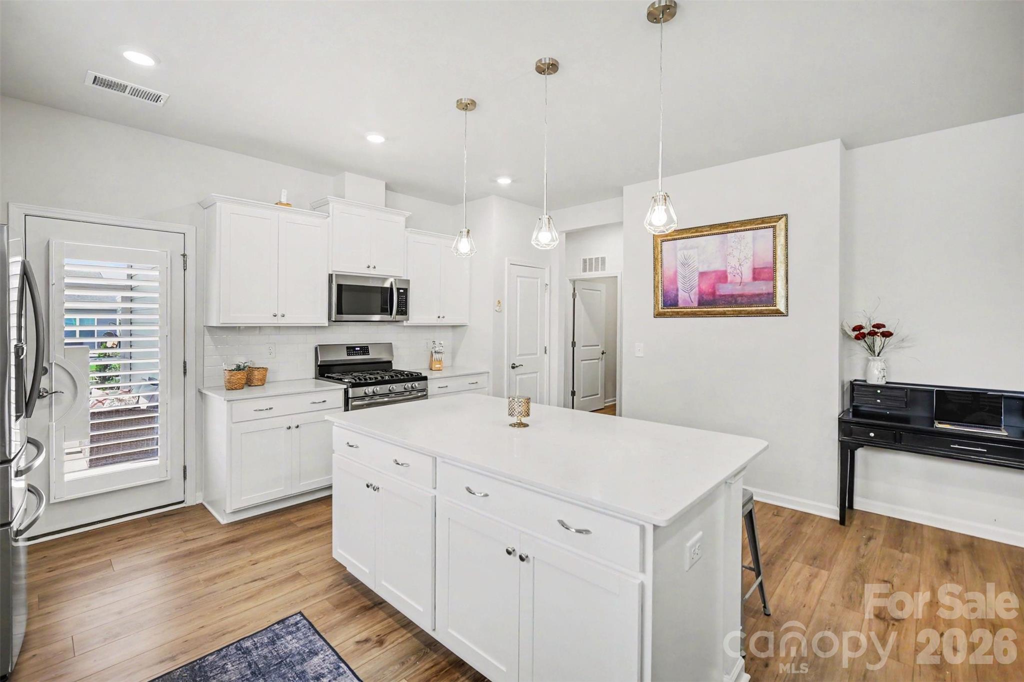 Elizabeth - Residential