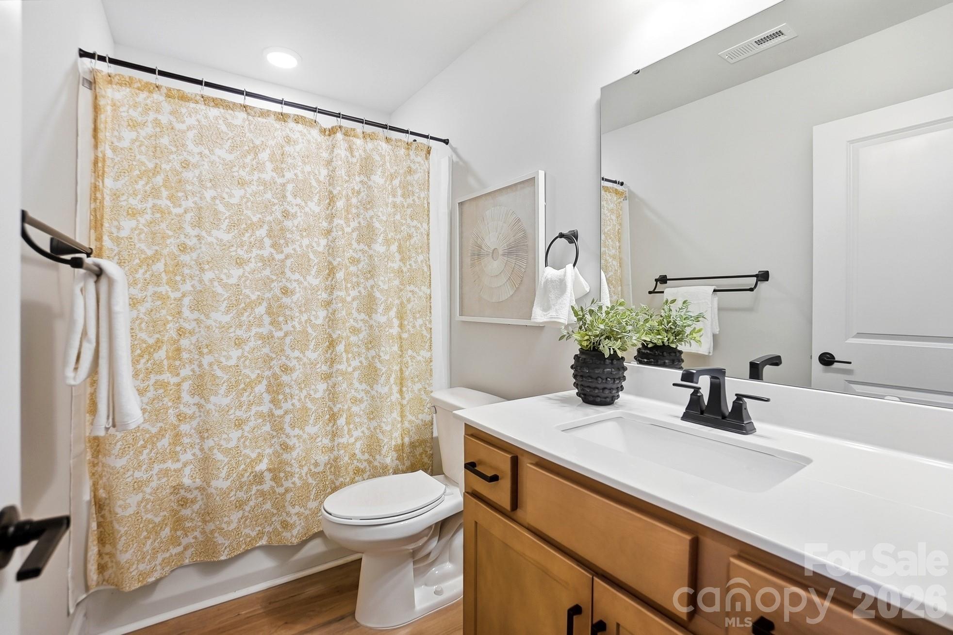 Villa Heights - Residential