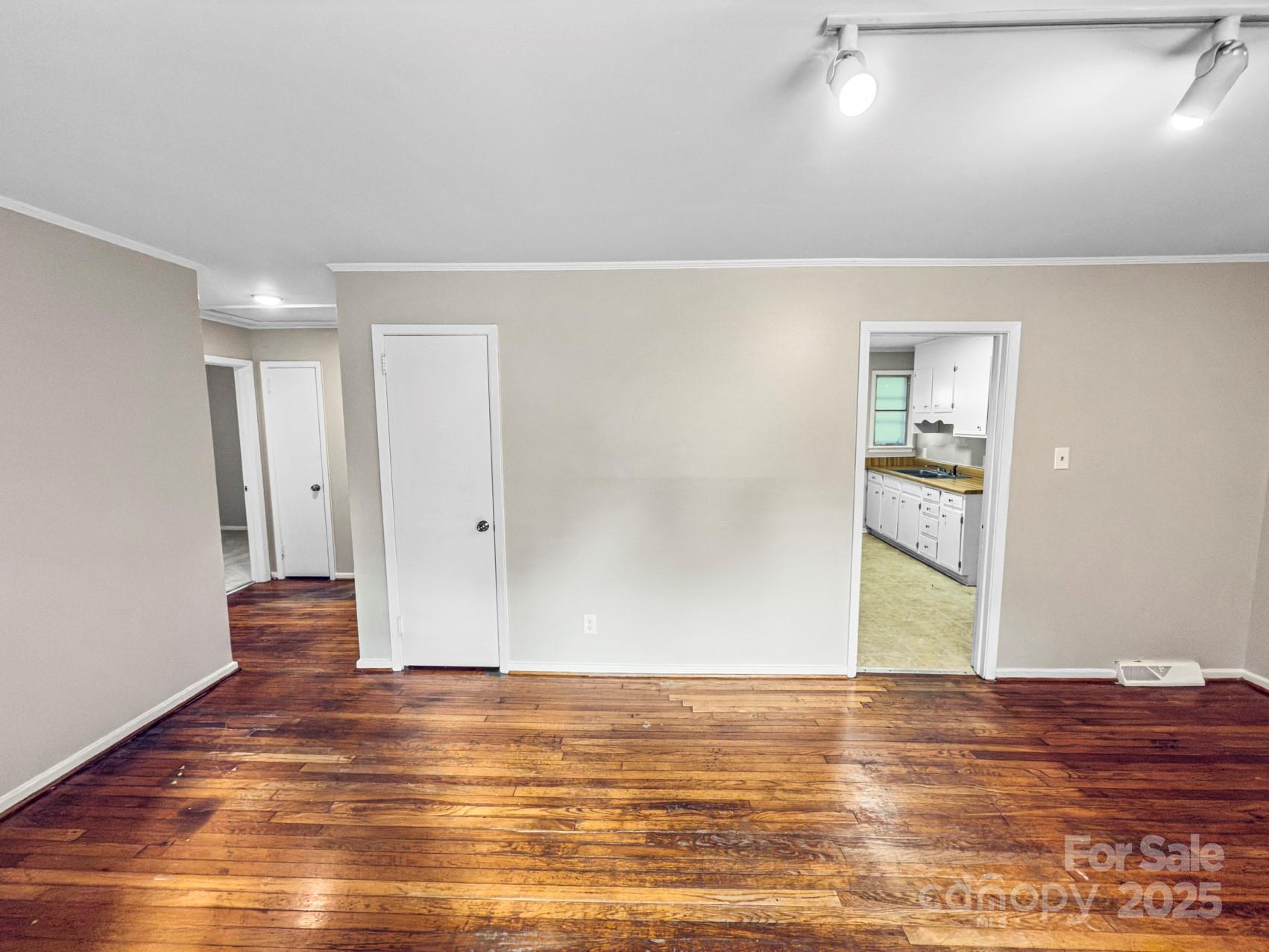 Marlborough Woods - Residential