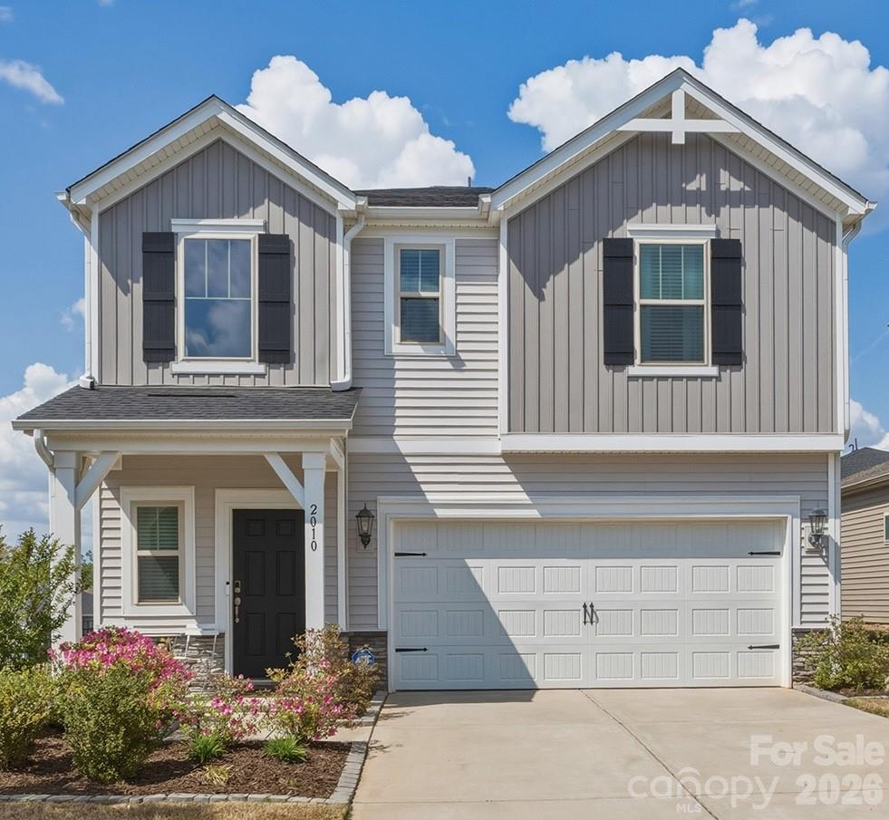 Larkhaven Hills - Residential