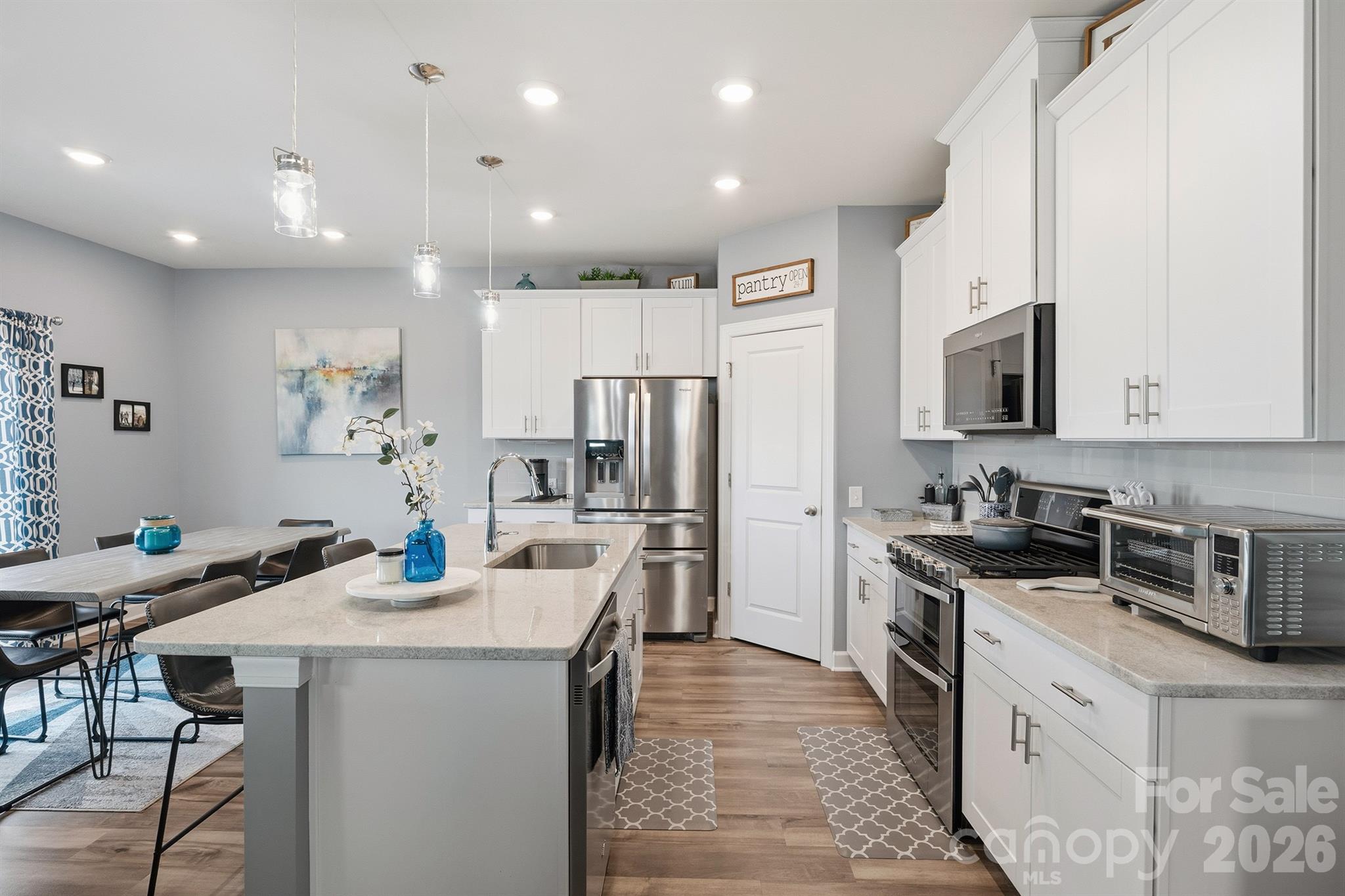 Larkhaven Hills - Residential