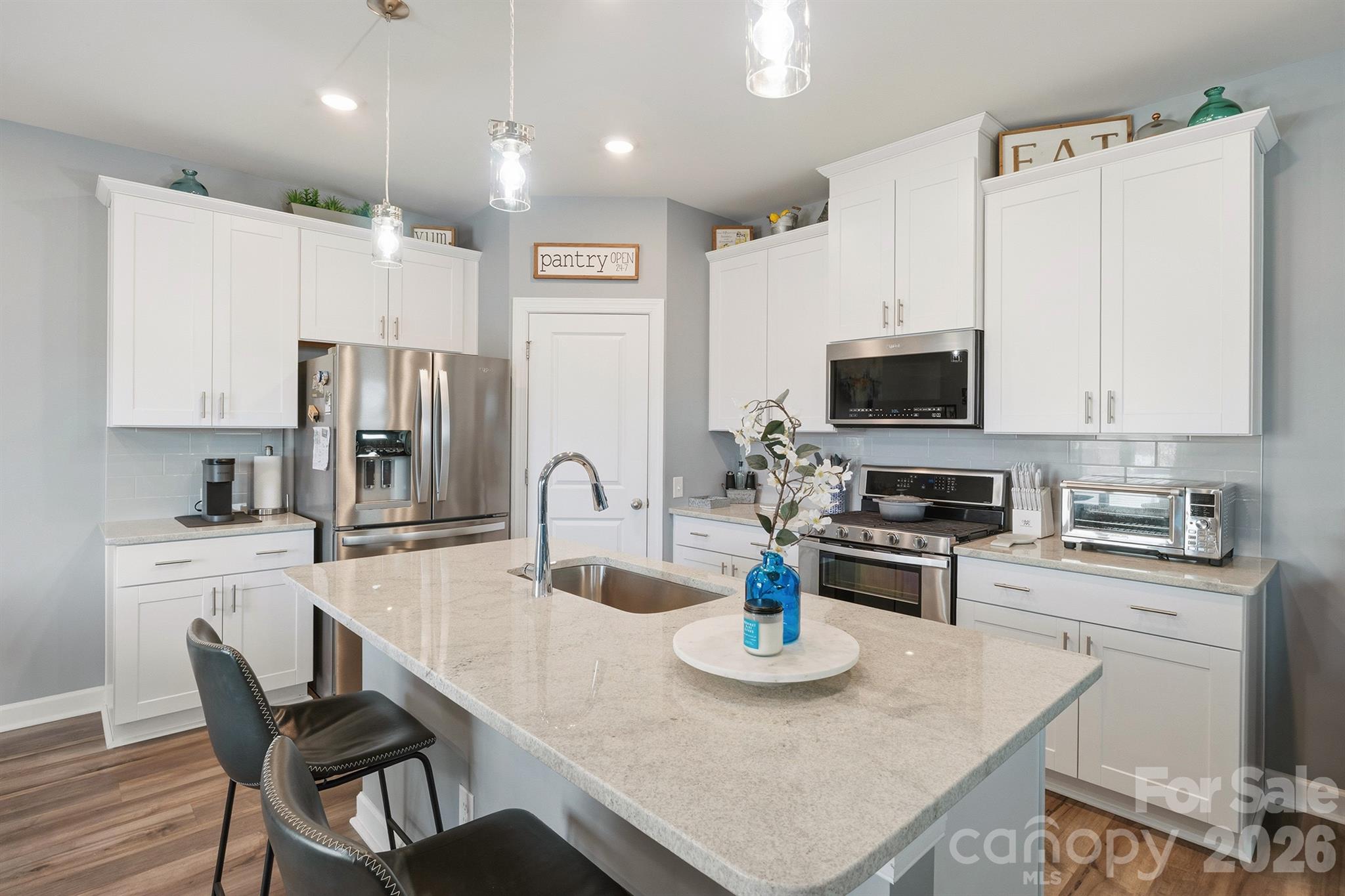Larkhaven Hills - Residential