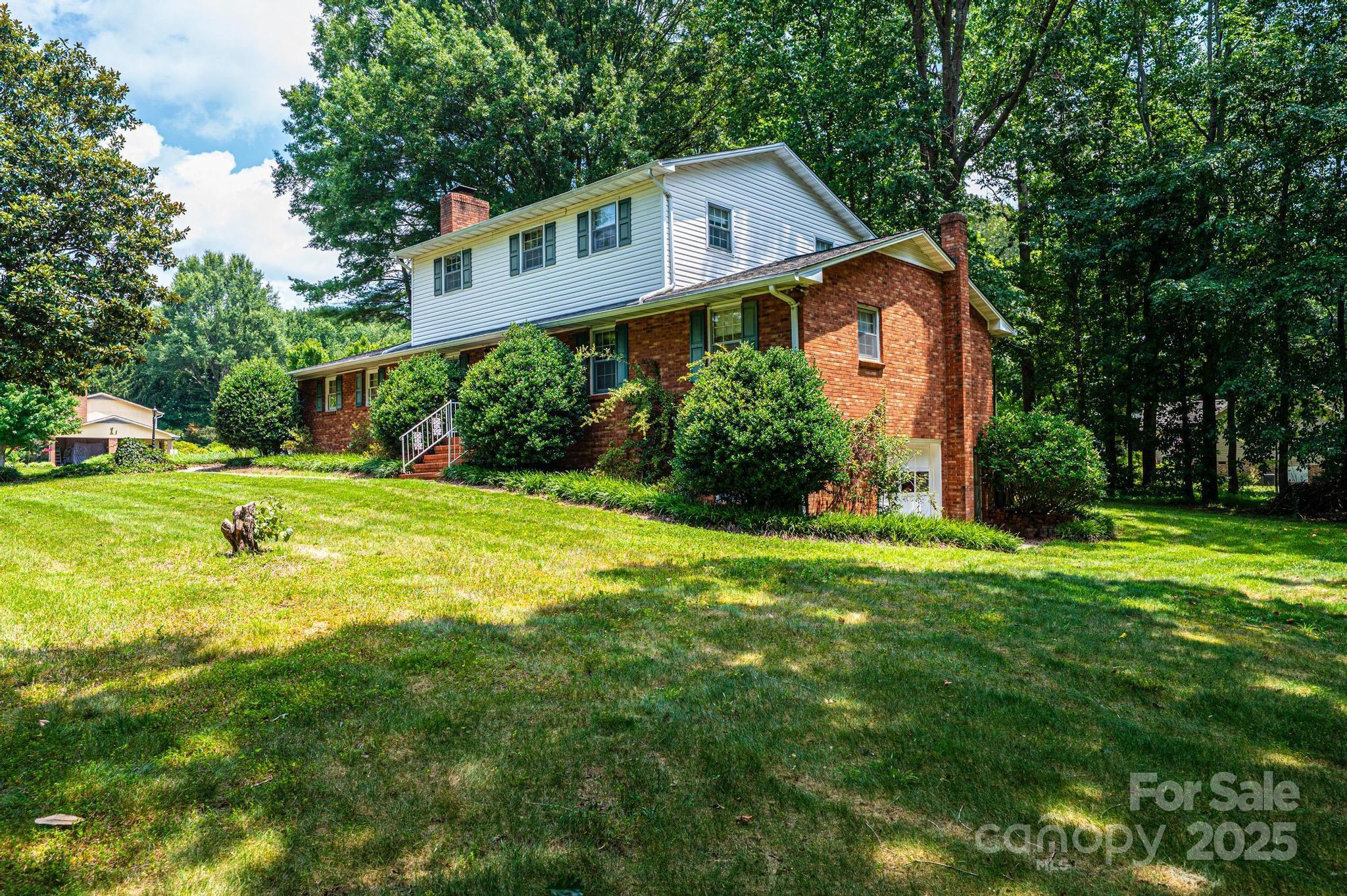 Woodland Oaks - Residential