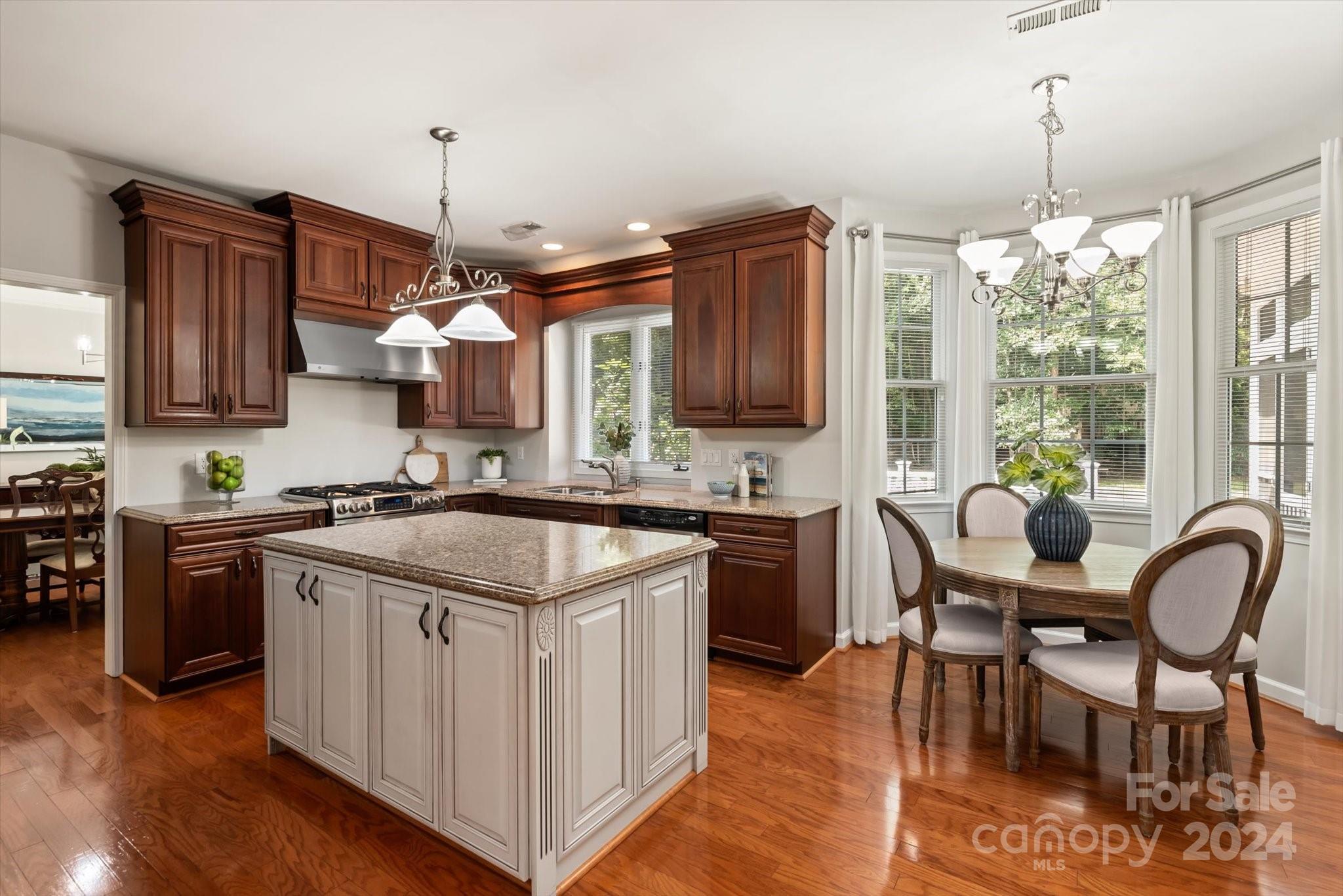 Weddington Woods - Residential