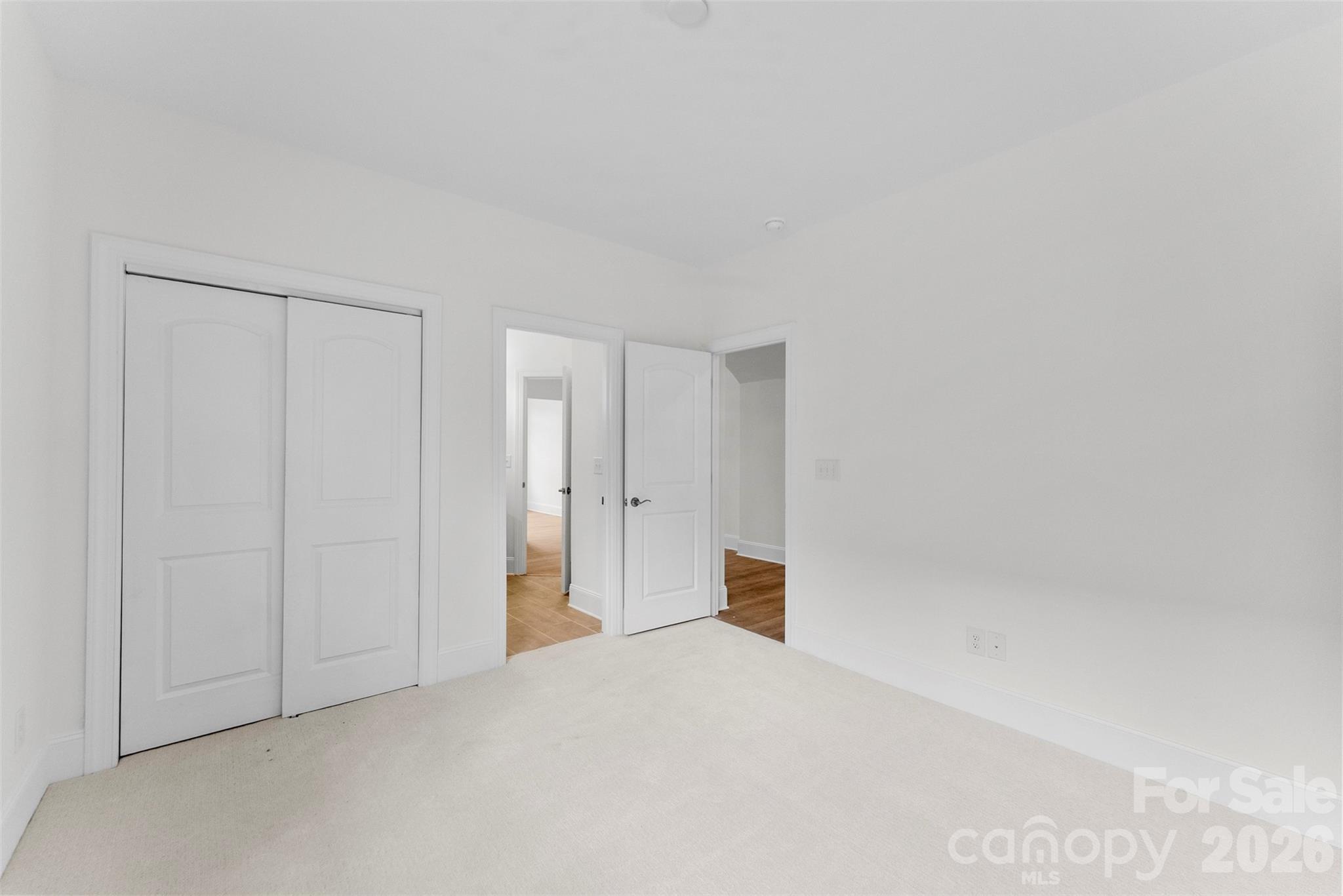 Courtyards on New Hope - Residential