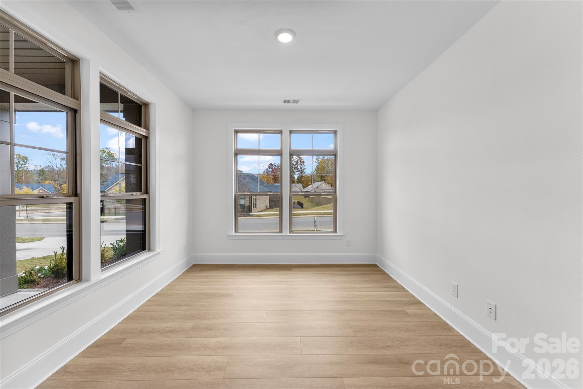 Courtyards on New Hope - Residential