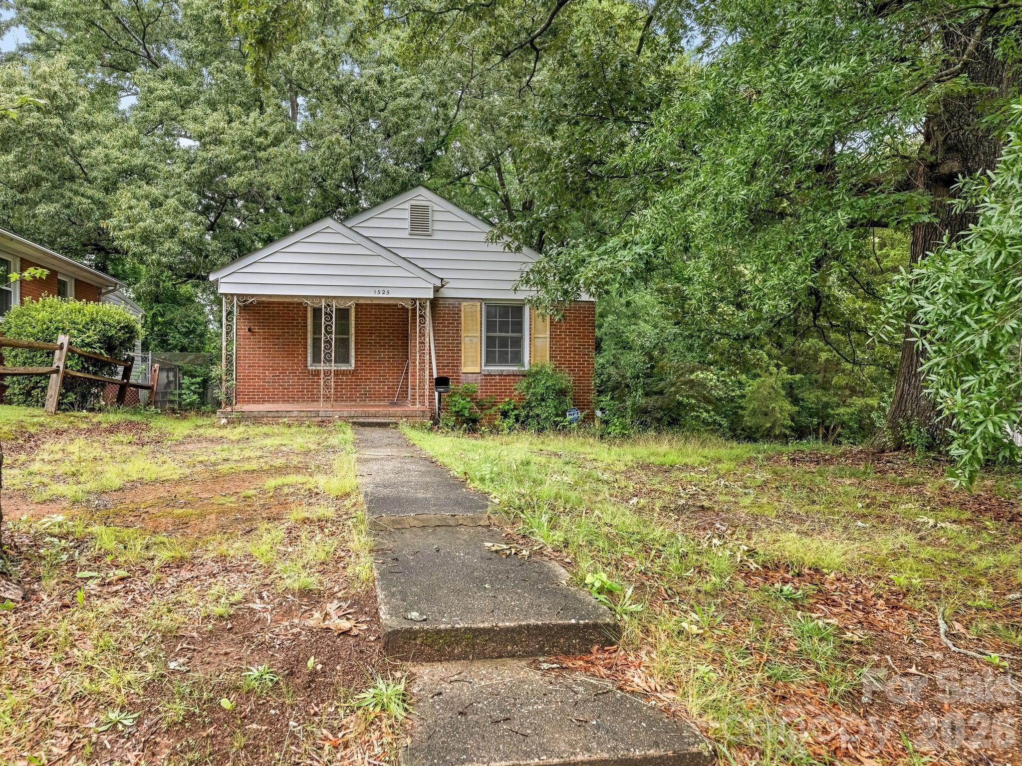 Plaza Heights - Residential