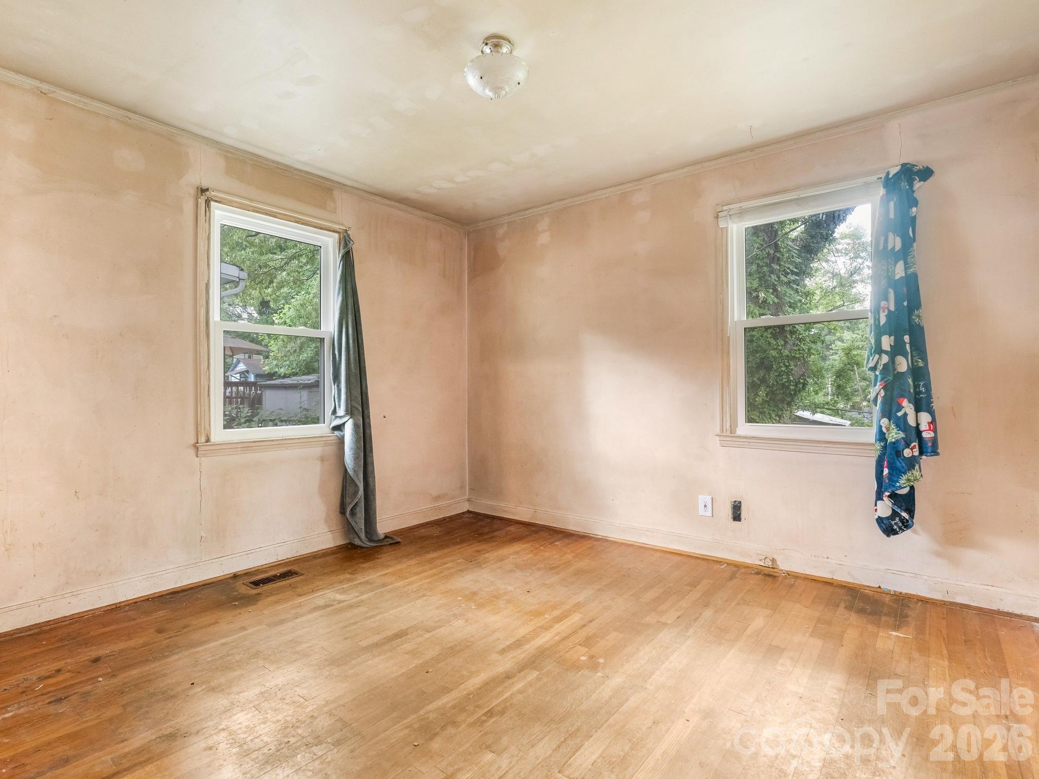 Plaza Heights - Residential