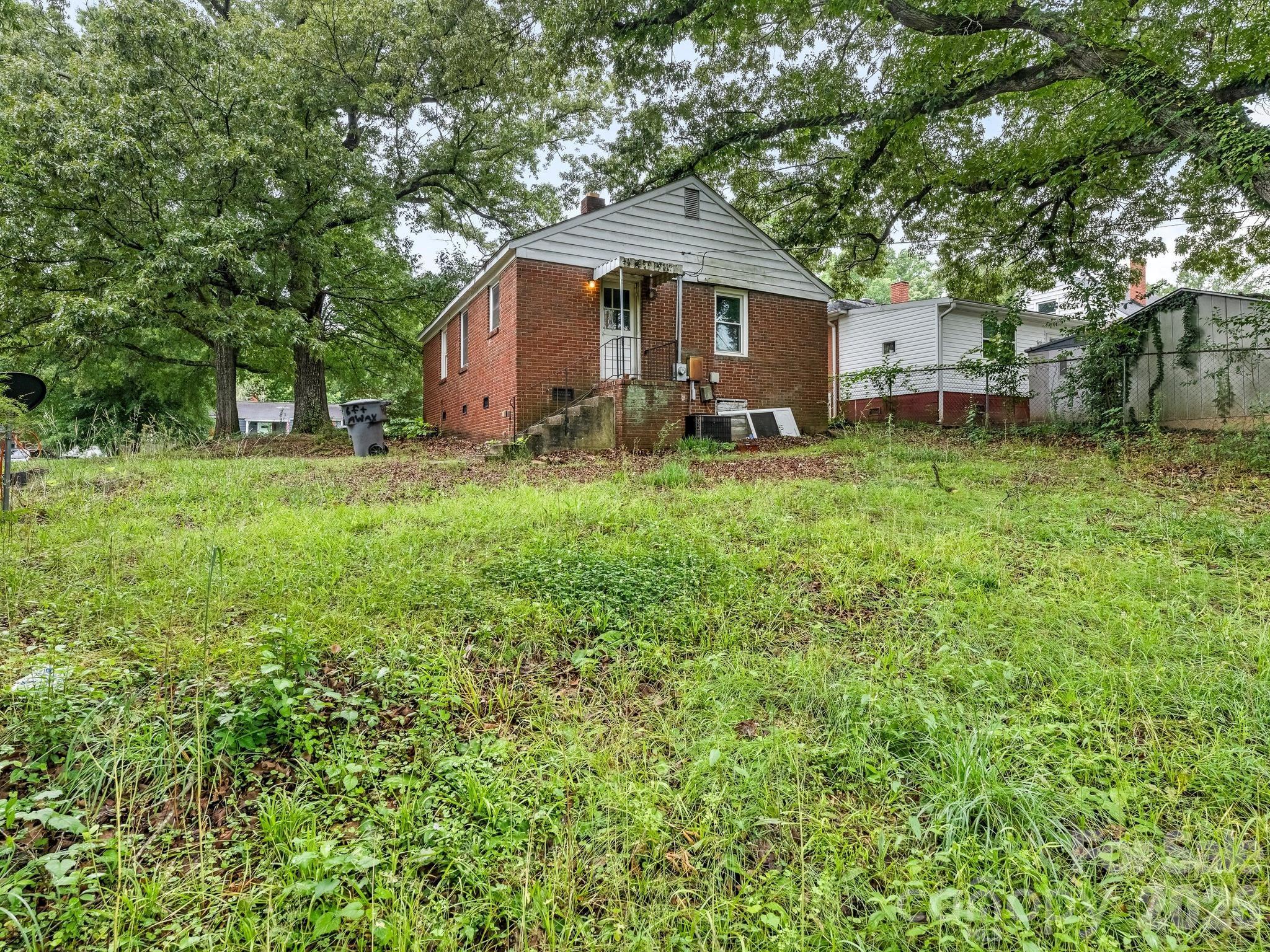 Plaza Heights - Residential