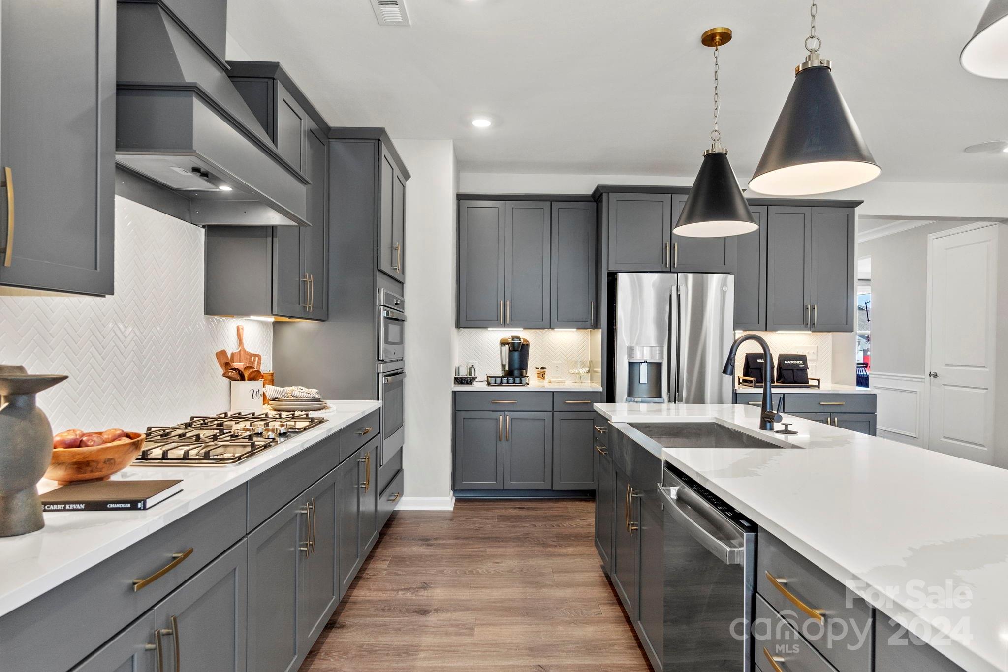 The Estates at Sugar Creek - Residential