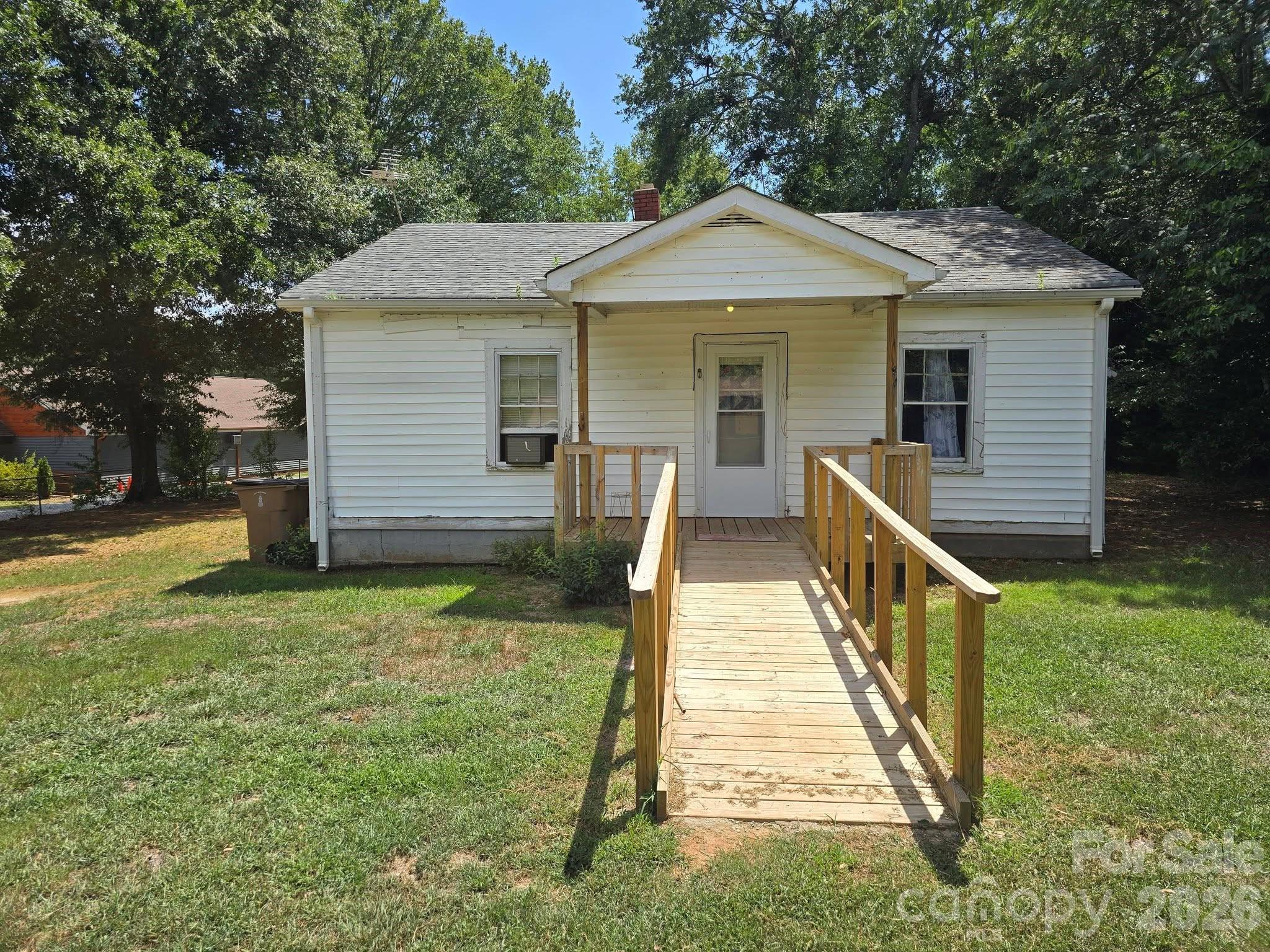 Investment opportunity you don't want to miss out on. Located close within a mile of Hwy 74 as well as right down the road from downtown Shelby!