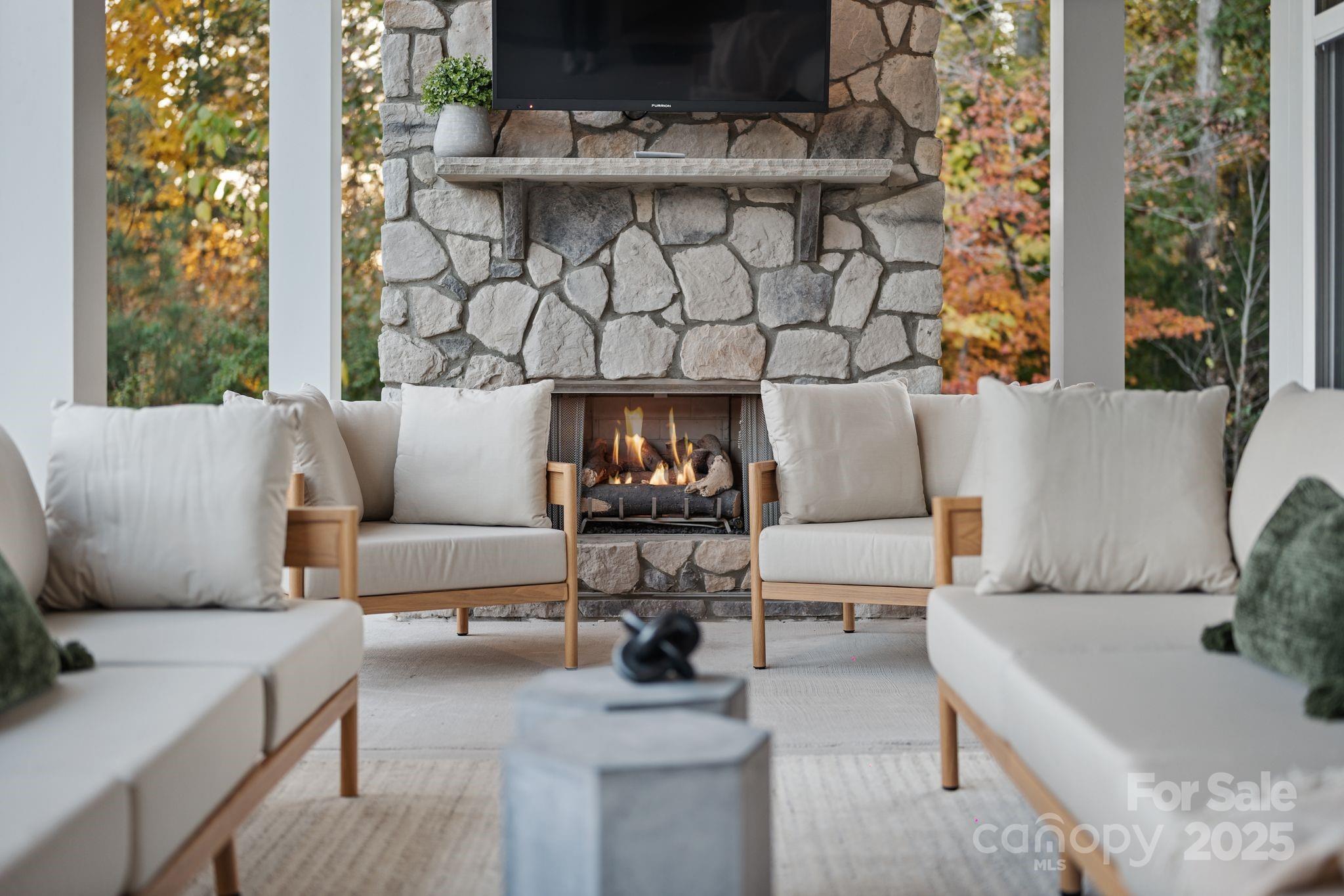 Paddlers Cove - Residential