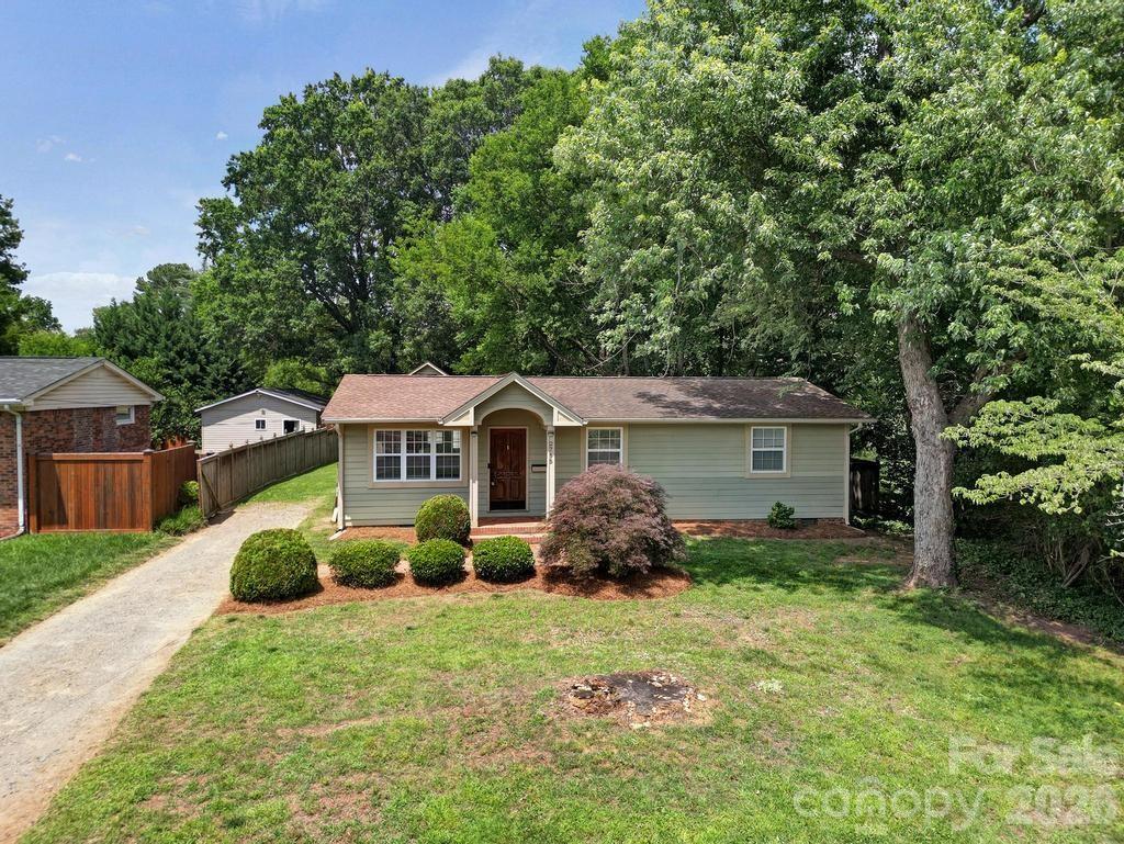 Country Club Heights - Residential