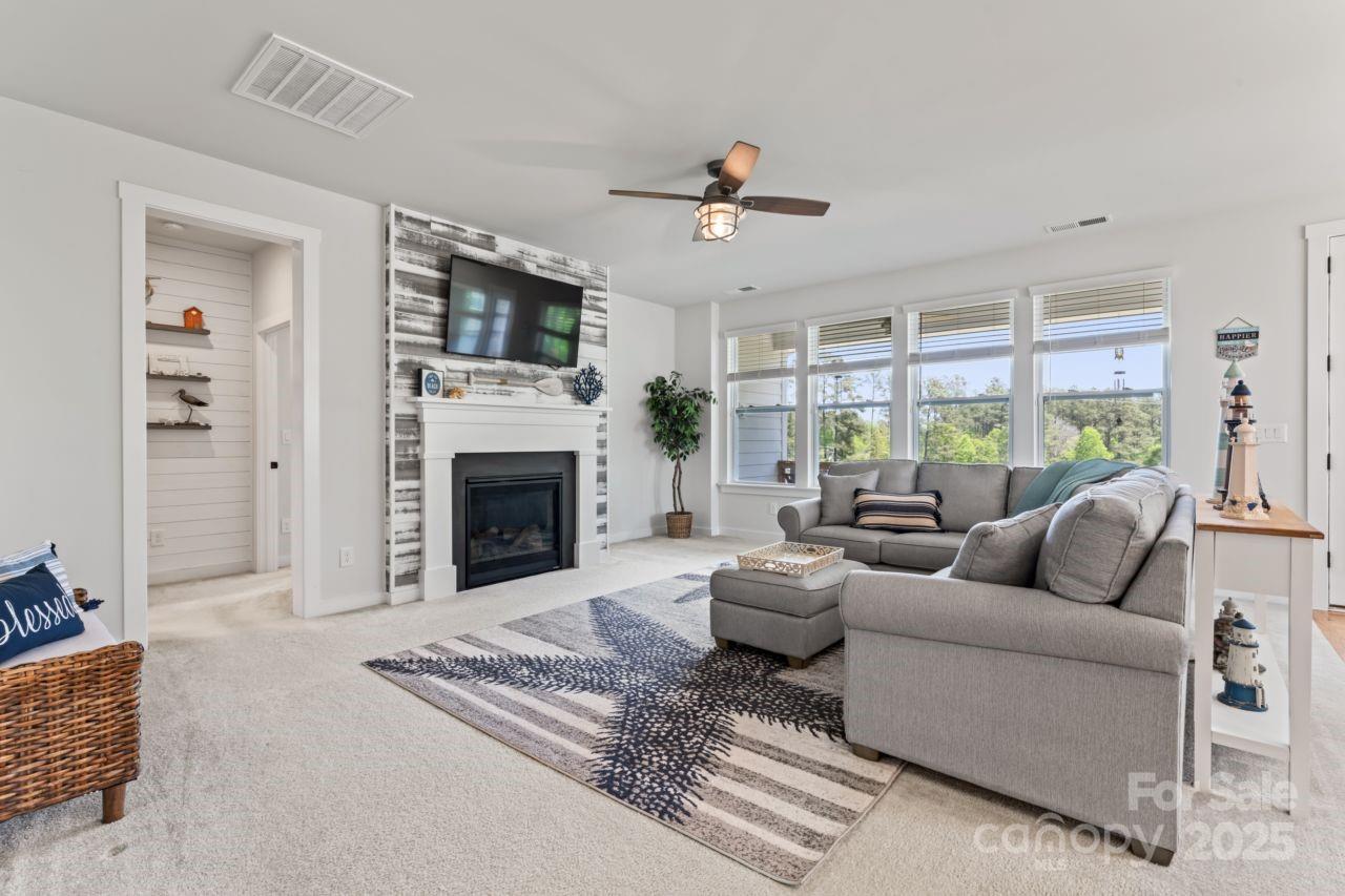 Paddlers Cove - Residential