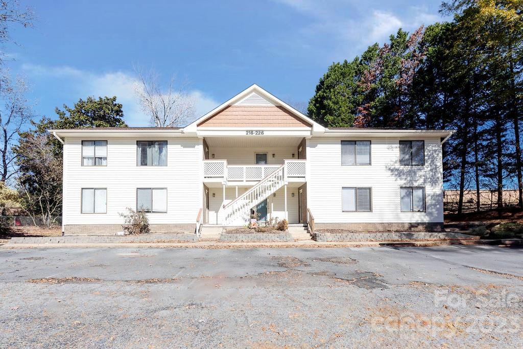 Welcome home to this newly renovated and charming 1 bedroom, 1 bathroom condo located in Archdale. Upon stepping inside, you are embraced by an abundance of natural light, brand new luxury plank flooring throughout and fresh neutral tones. Inside, find the recently re-imagined kitchen offering stainless steel appliances with an adjacent living room. Just beyond the living room, find access to your indoor laundry room. Enjoy the best of Archdale with this move in ready condo offering myriad of upgrades including a new HVAC system in 2023. This safe and welcoming neighborhood is waiting for you to join this tight-knit community! Opportunities like this don't last long, hurry home! Property is being sold AS-IS for seller convenience. Seller has never occupied home and there are no disclosures available.