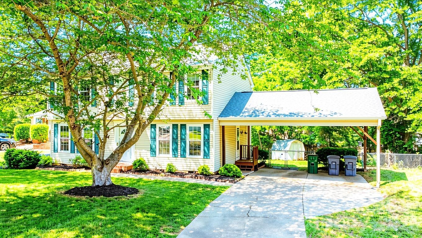 Shadow Lake - Residential