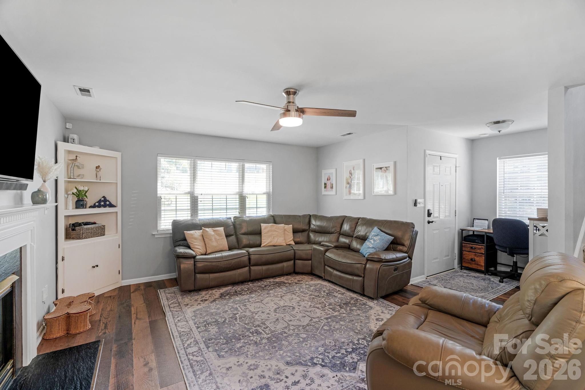 Adams Bluff - Residential