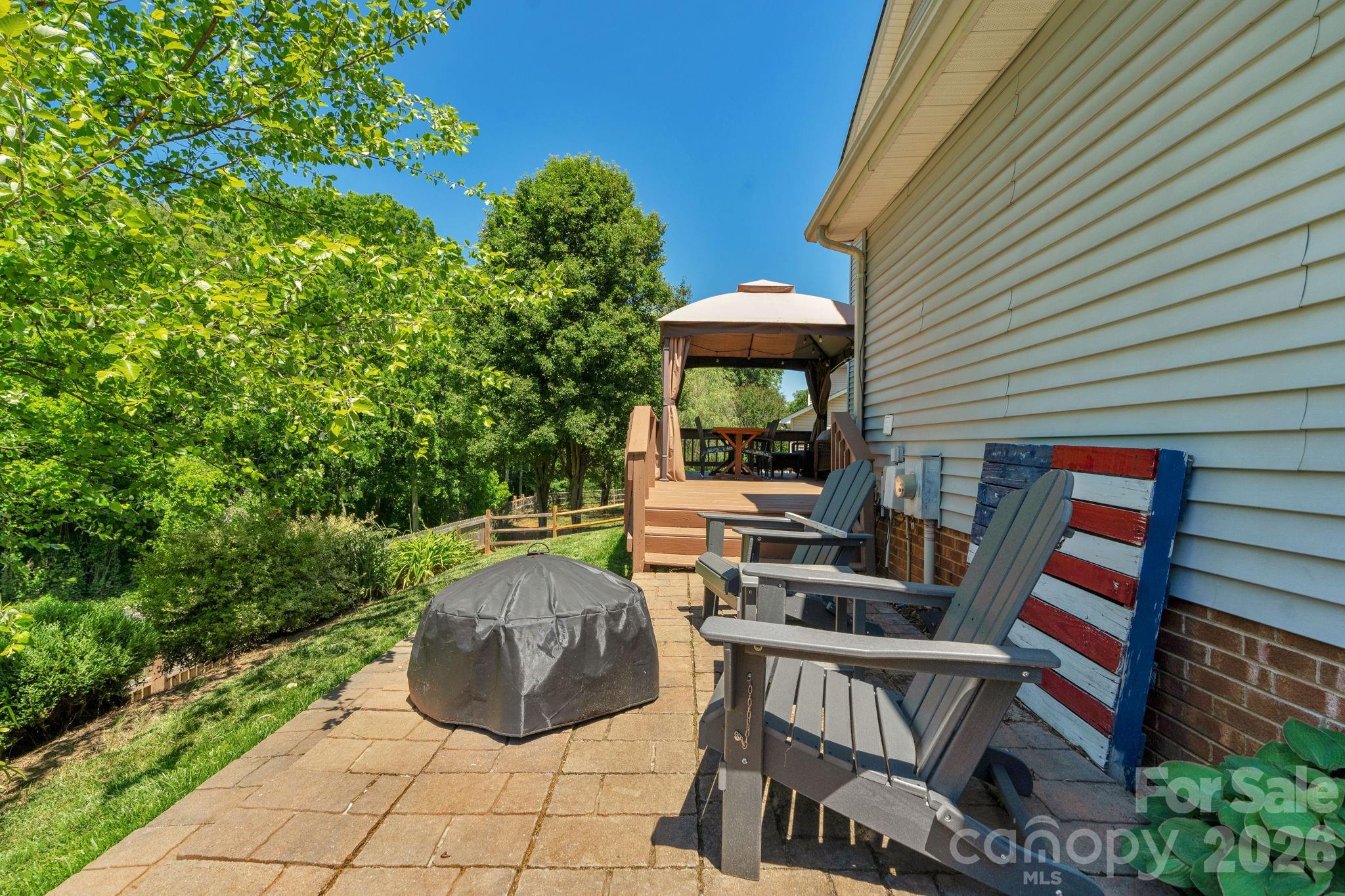 Adams Bluff - Residential