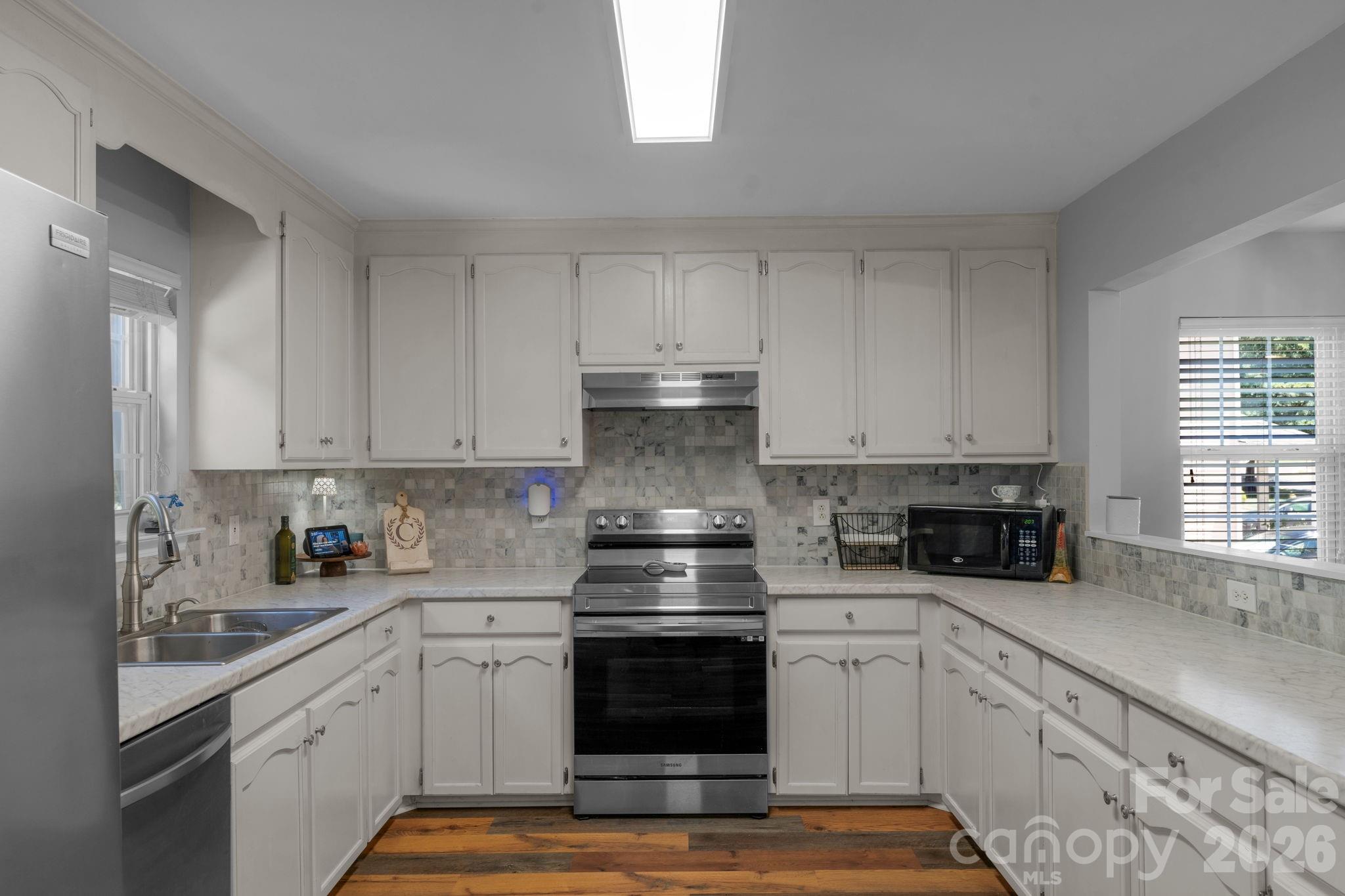 Adams Bluff - Residential