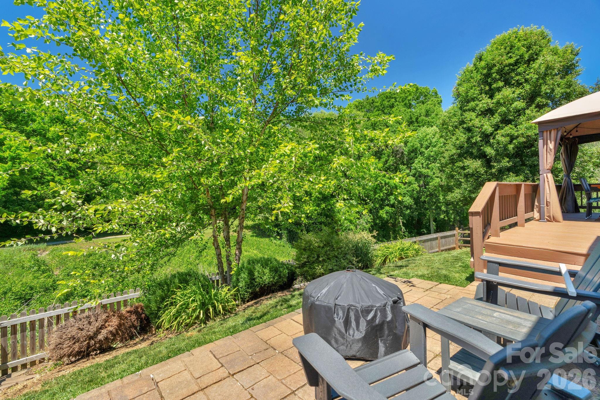 Adams Bluff - Residential