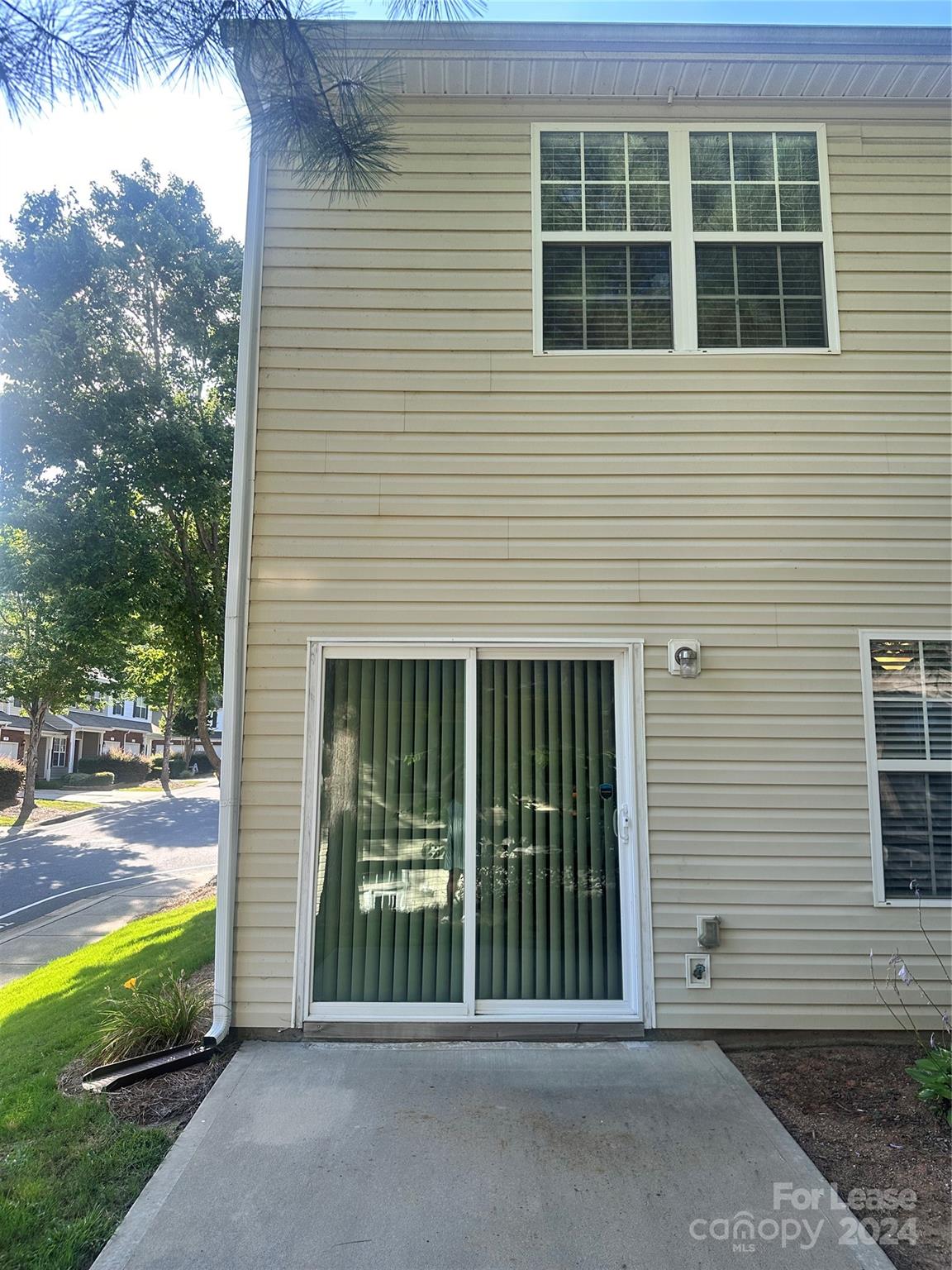 Cascades - Residential Lease