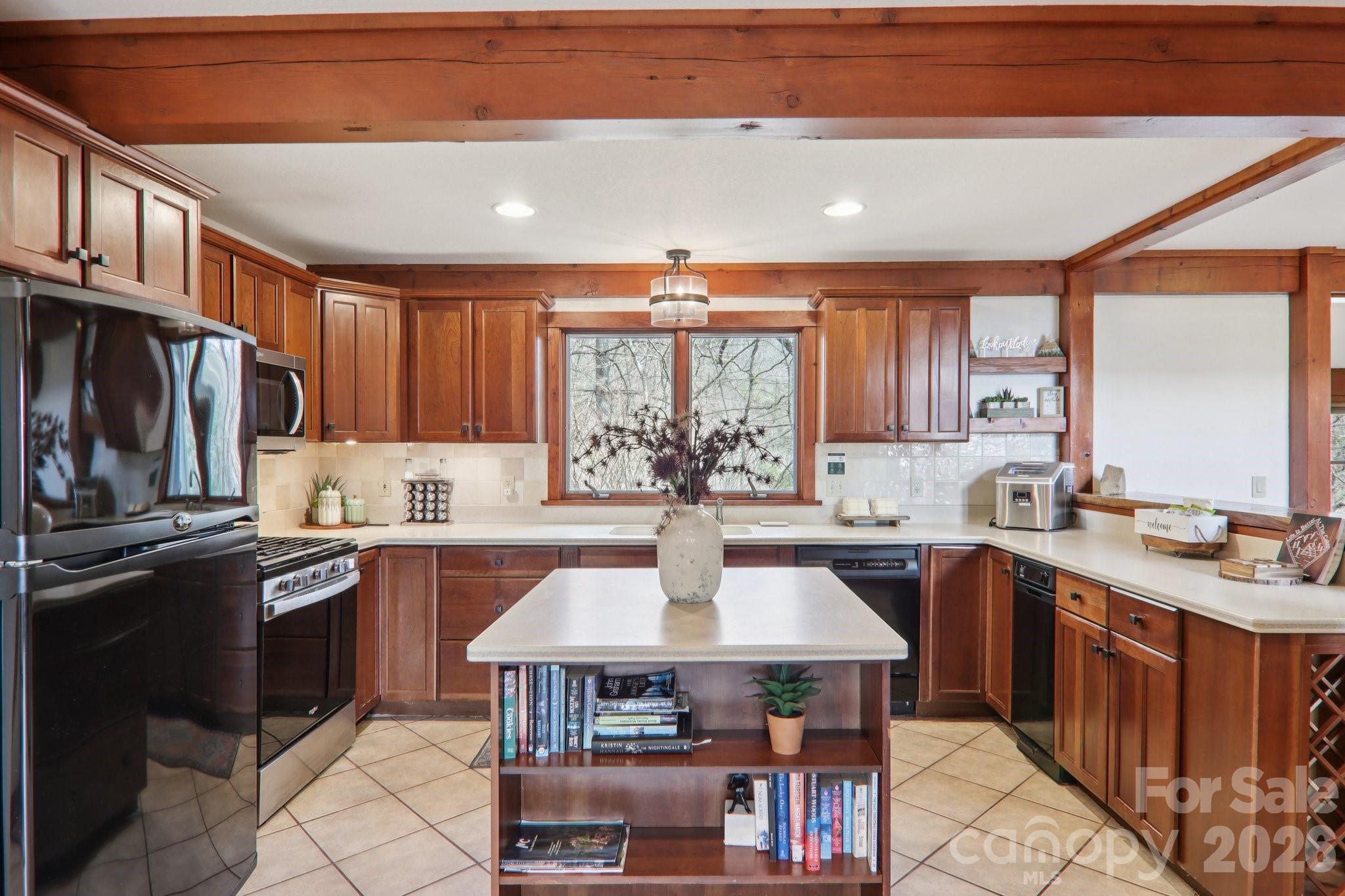 Fontana Lake Estates - Residential