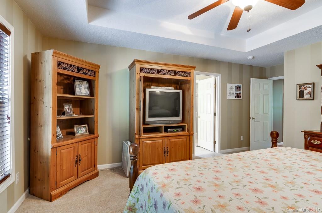 Ashland Oaks - Residential