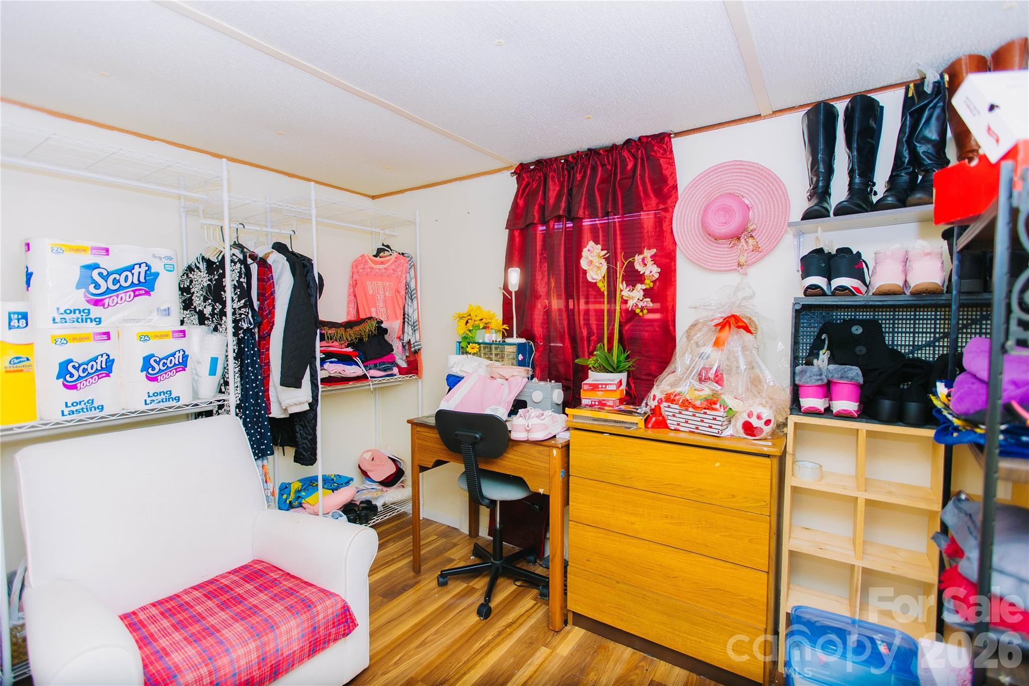 AMITY ACRES - Residential