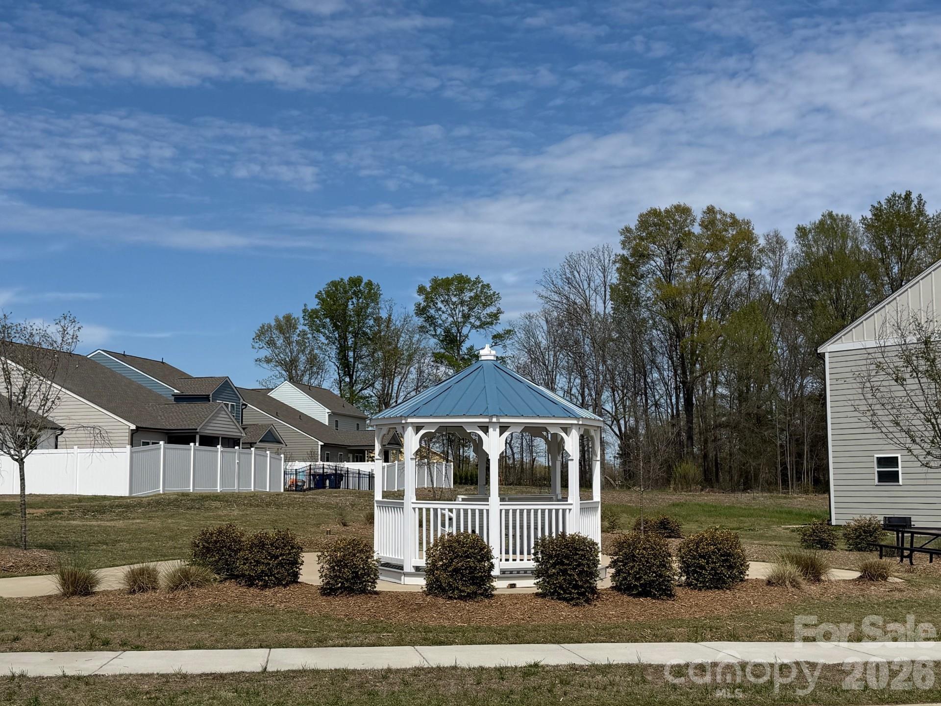 The Glenns - Residential