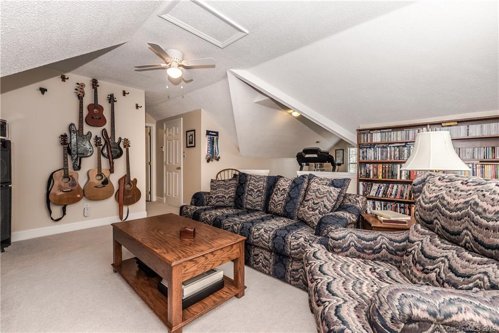 Cameron Wood - Residential